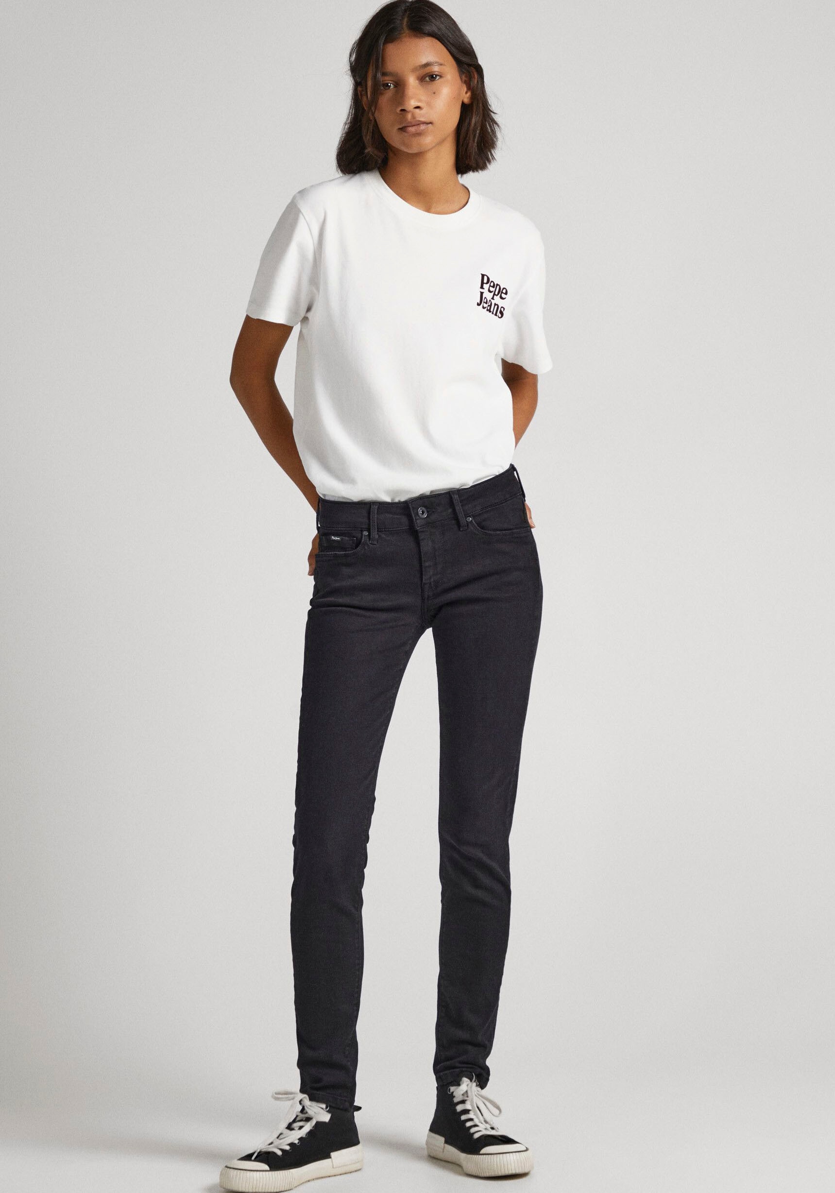 Pepe Jeans Skinny-fit-Jeans »SOHO«, im 5-Pocket-Stil mit 1-Knopf Bund und Stretch-Anteil