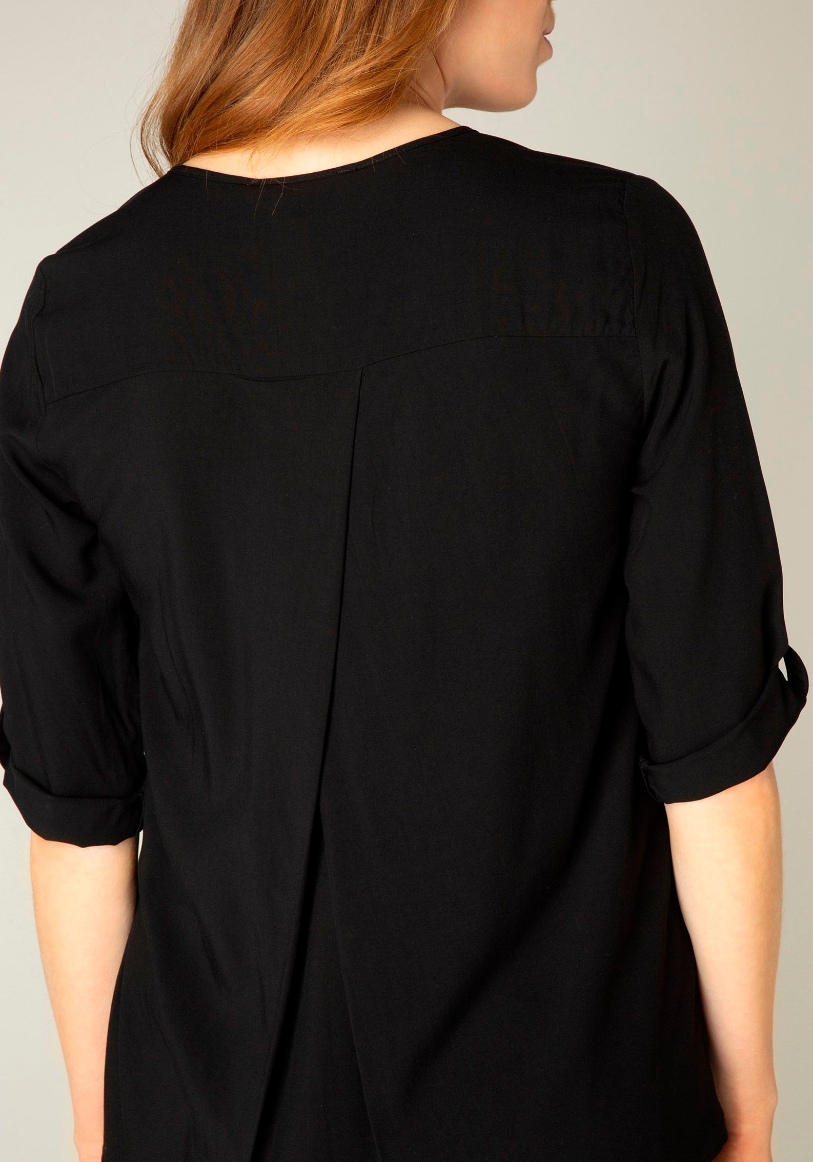 Base Level Shirtbluse, mit V-Ausschnitt