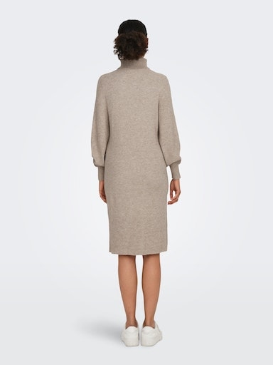 ONLY Strickkleid »ONLSASHA L/S ROLLNECK DRESS NCA KNT«, mit Rollkragen und langen Puffärmeln