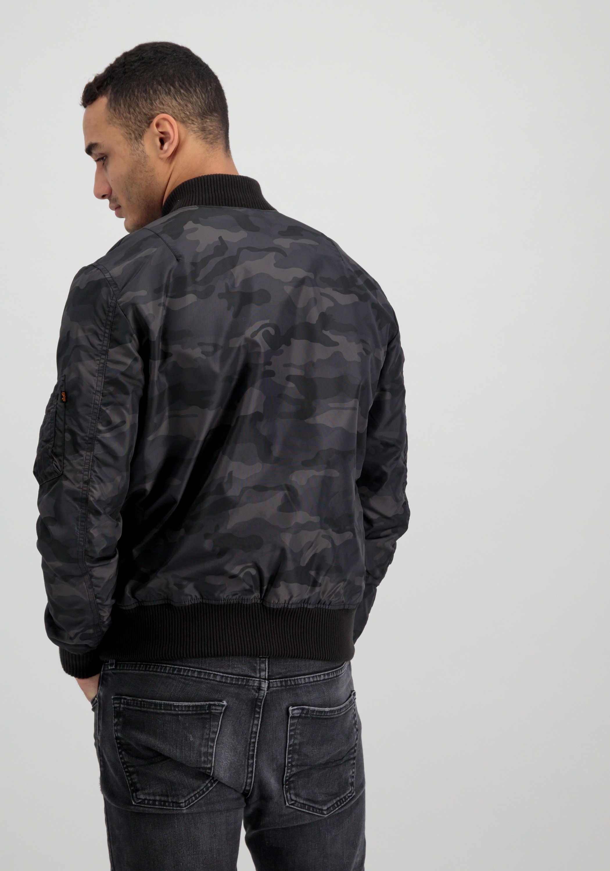 Alpha Industries Bomberjacke »MA-1 TT Camo Light«
