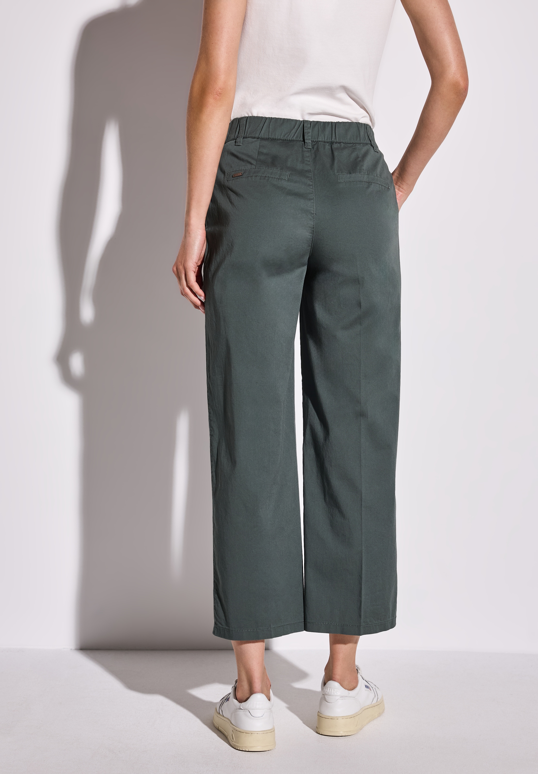 STREET ONE Chinohose, mit elastischem Bund hinten