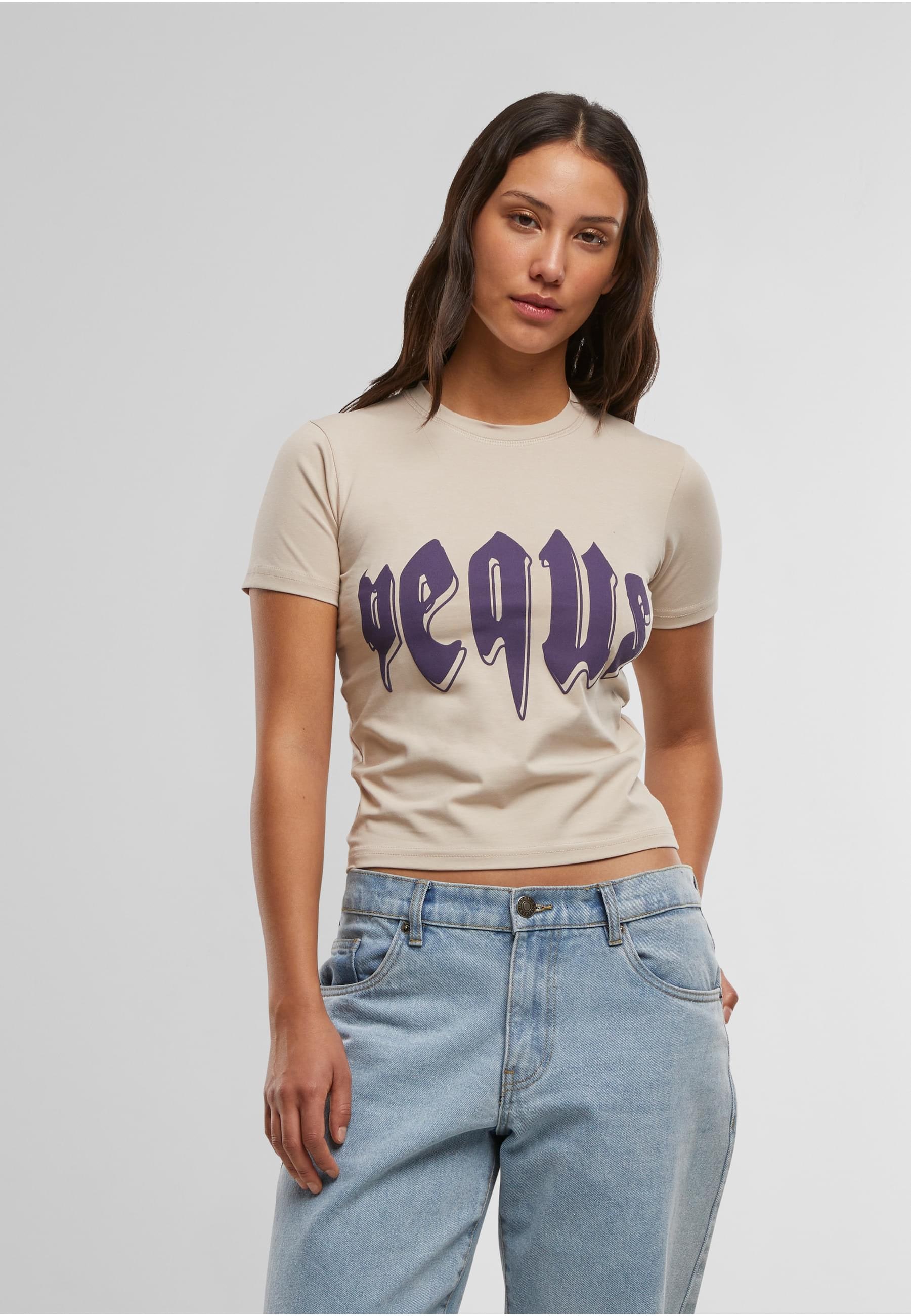 PEQUS T-Shirt »PEQUS PEQUS Fitted Outlined Mythic Logo T-shirt« 1 Stk.