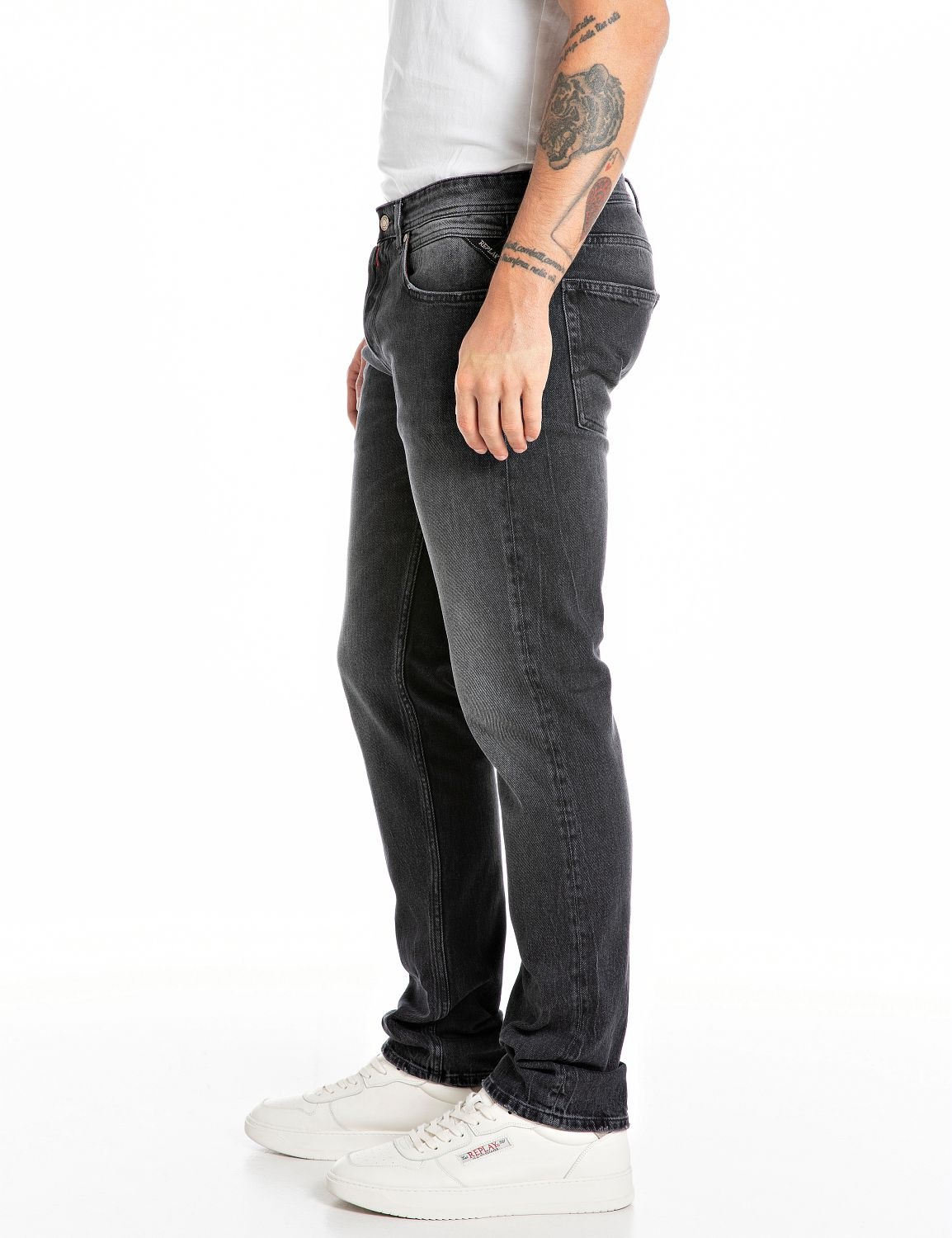 Replay Straight-Jeans »GROVER«, in vielen verschiedenen Waschungen, mit Stretch