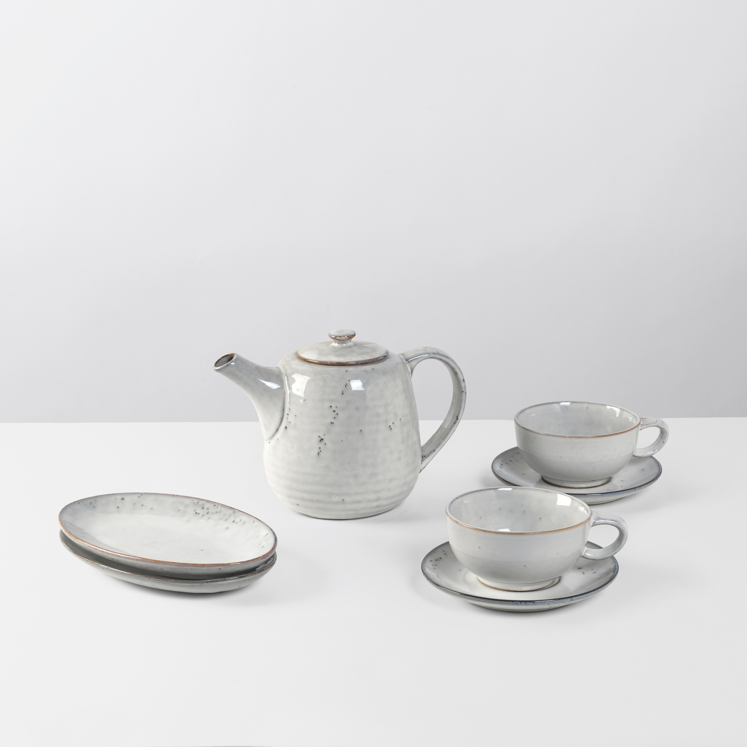 Broste Copenhagen Teeservice »Single Geschirr-Set Nordic Sand, inkl. 1 Päckchen Papierserviette«, (Set, 8 tlg.), Beliebte Geschirr Sets Exclusiv mit Geschenk