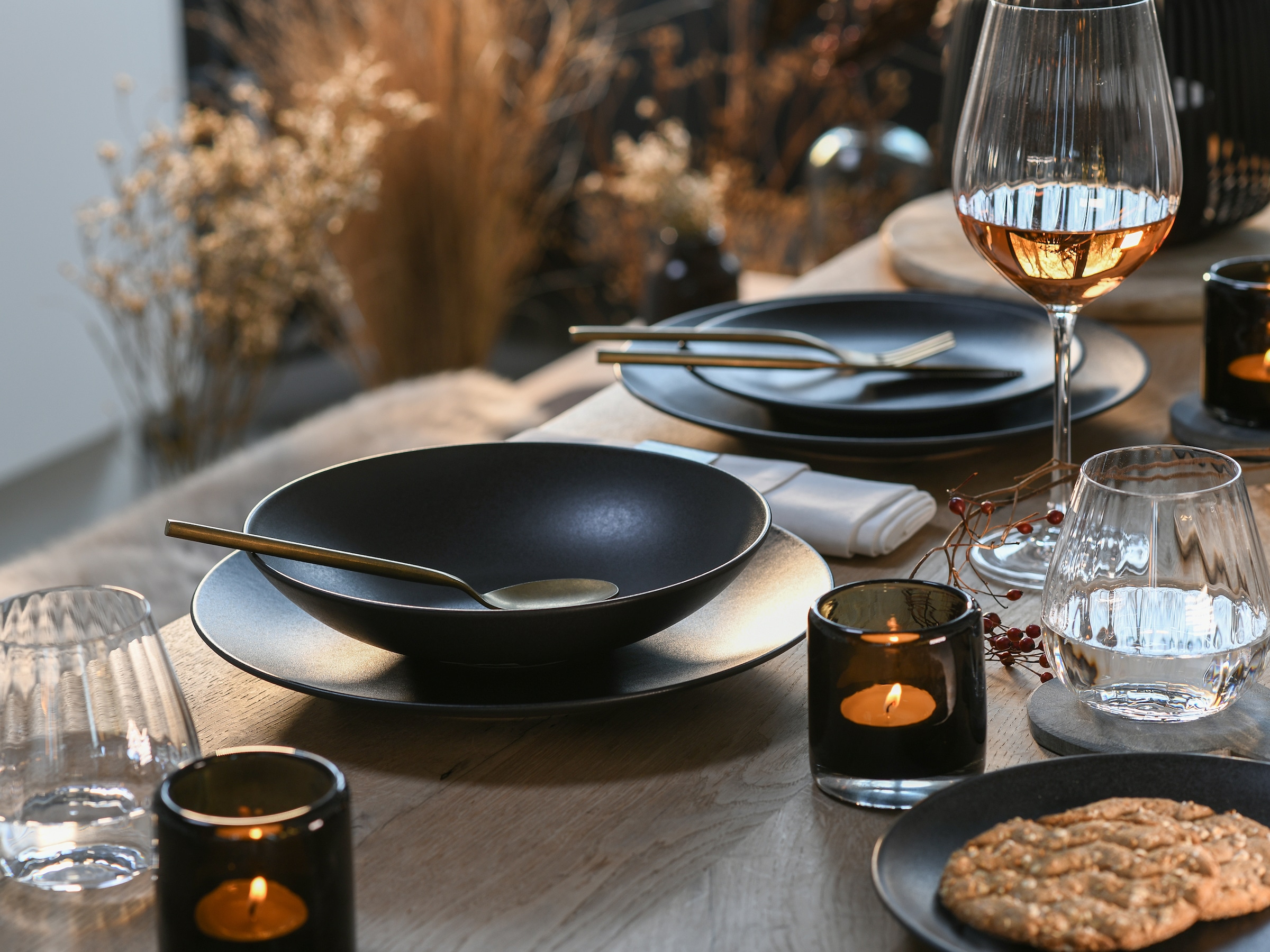 CreaTable Tafelservice »Teller Set, Geschirr-Set Soft Touch Black« Service, schwarz, seidenmatte Glasur, 12 Teile, für 4 Personen