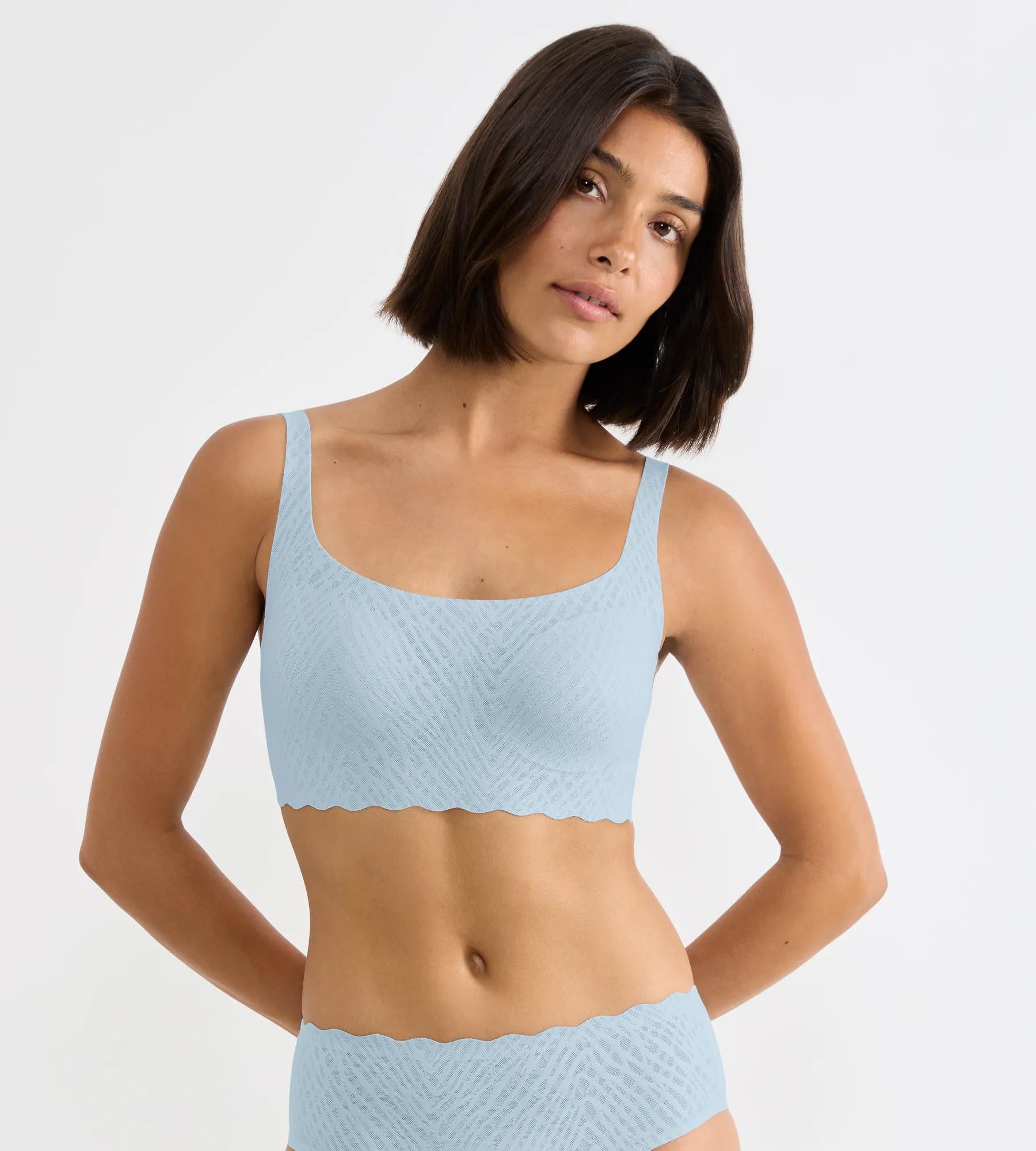 sloggi Bustier »ZERO Feel Bliss« mit herausnehmbaren, atmungsaktiven Pads und Stretch-Spitze