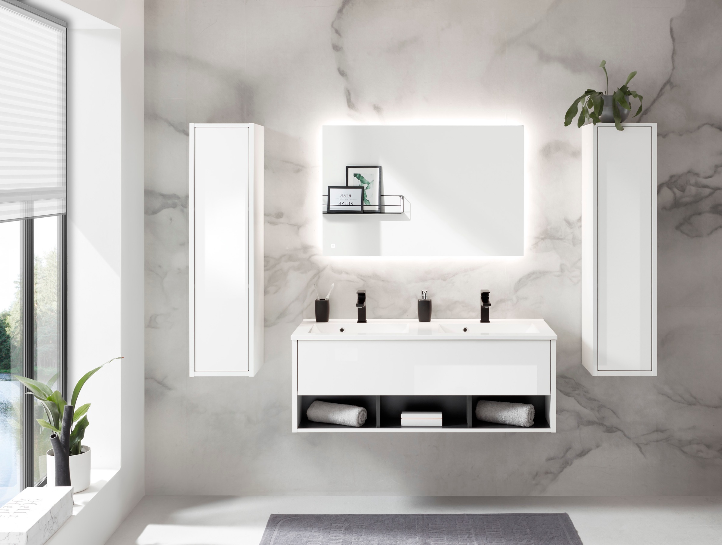 Places of Style Badmöbel-Set »Studio Line, Bad im modernen Design, 4-teiliges Badezimmer«, (4 St.), Schrank, Waschtisch und Spiegel, in zwei Farben verfügbar, Stauraum
