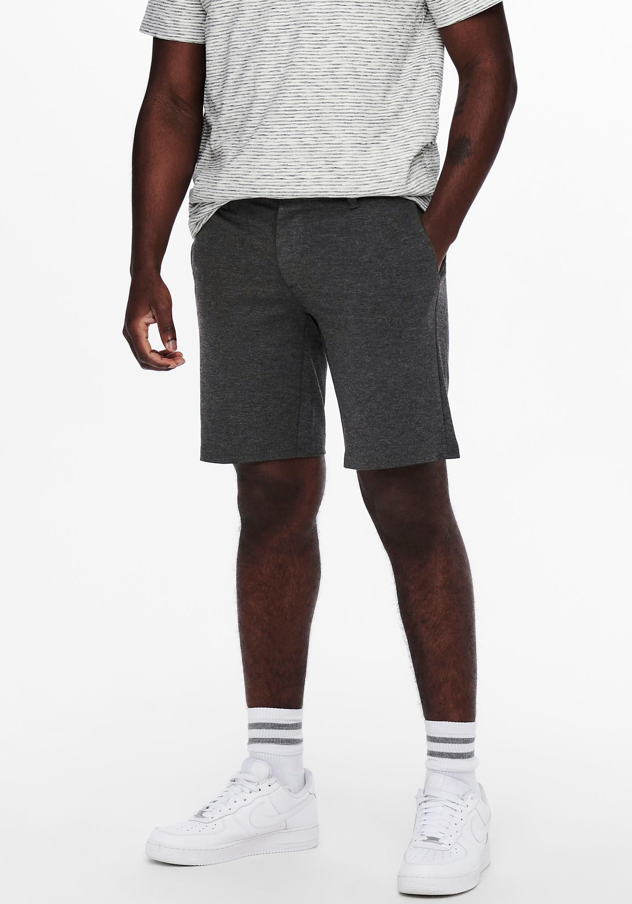 10. Bild von ONLY & SONS Chinoshorts »MARK SHORTS«