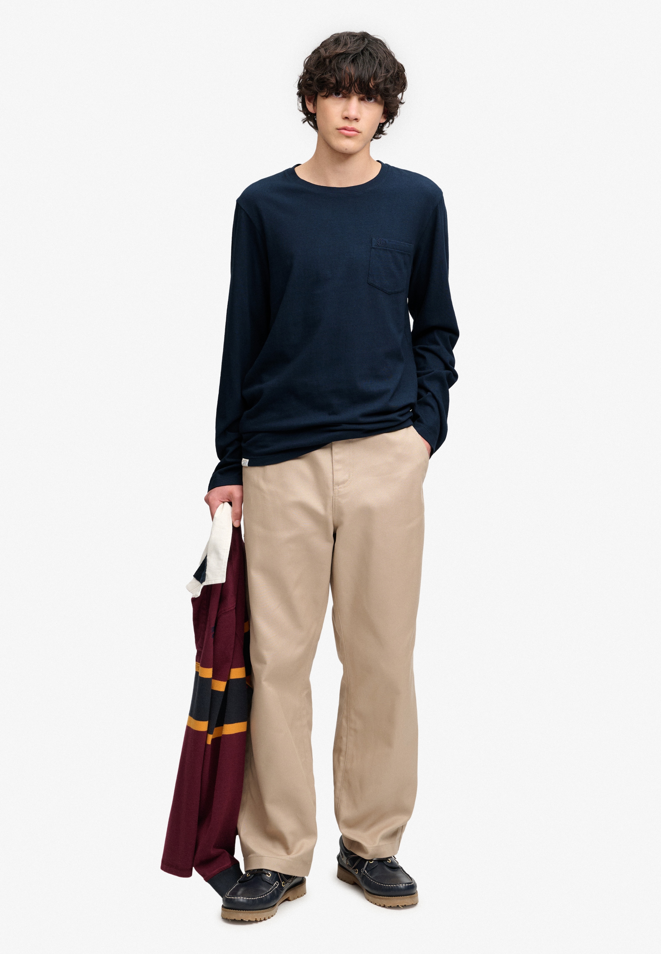 Superdry Langarmshirt »COTTON LINEN L/S POCKET TOP« aus Baumwolle und Leinen, Relaxed Fit, mit Rundhalsausschnitt