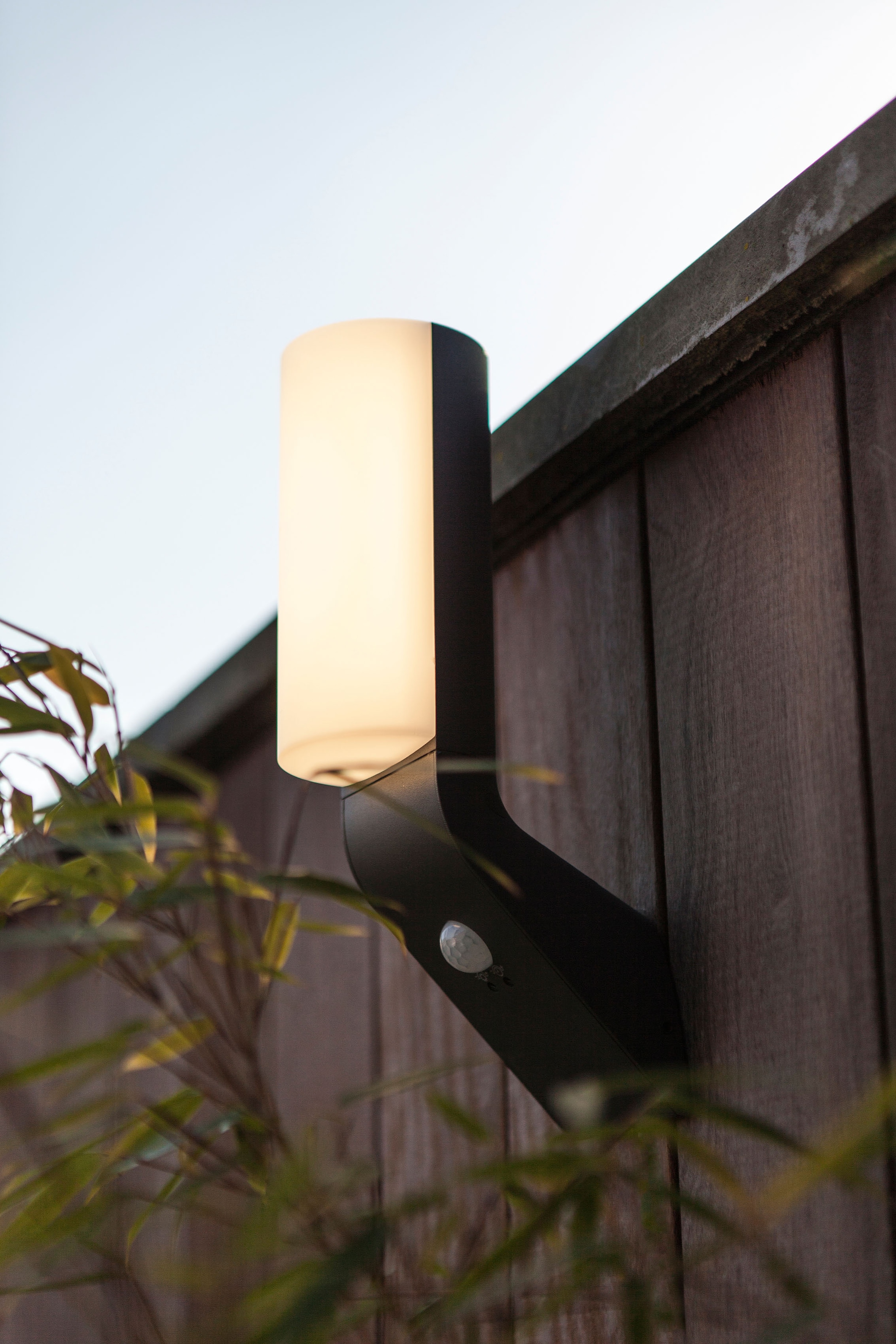 LUTEC LED Außen-Wandleuchte »BATI«, Leuchtmittel LED-Modul | LED fest integriert, Bewegungsmelder