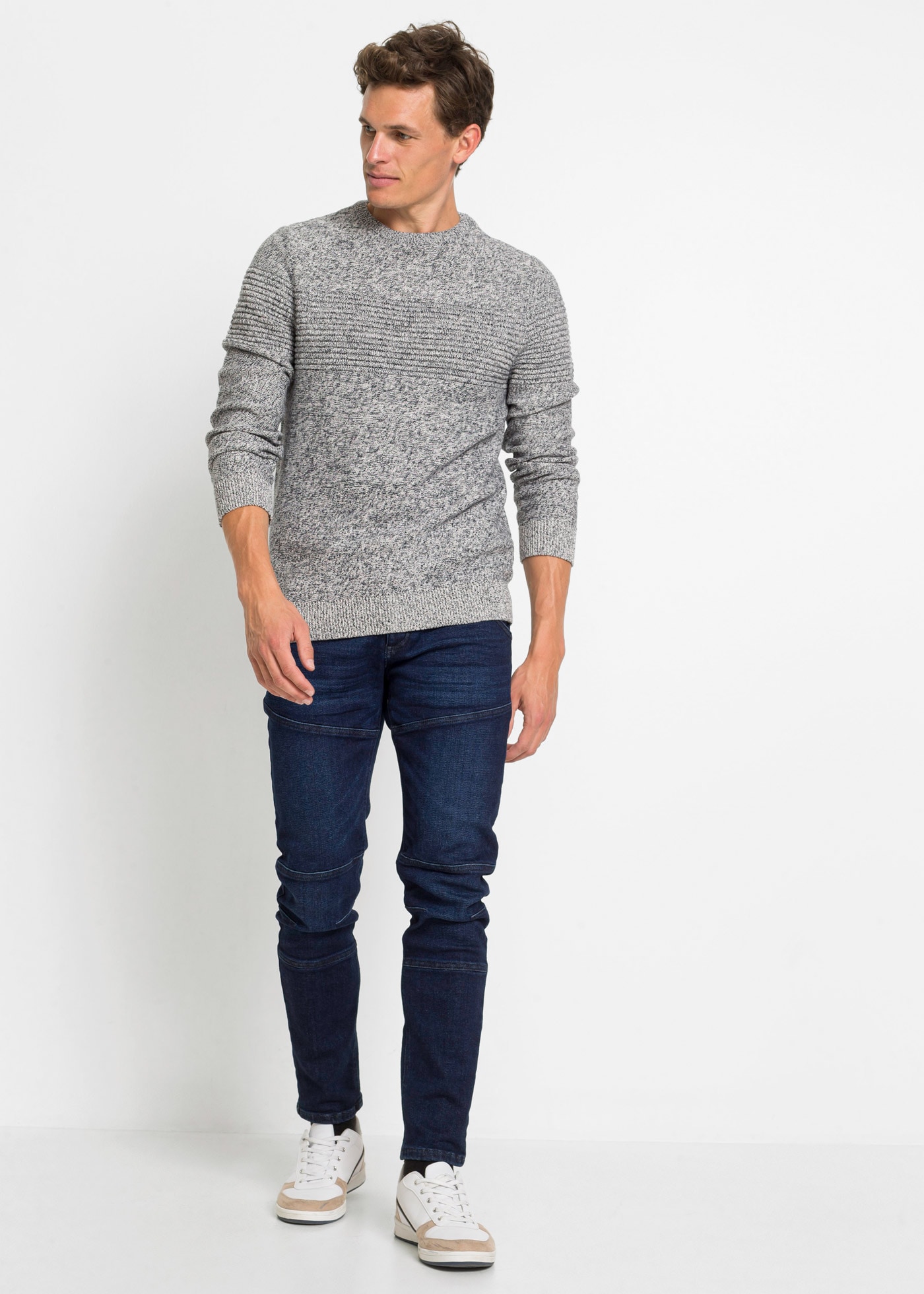 bonprix Strickpullover aus Baumwolle, ohne Kragen, Regular Fit, melierte Optik