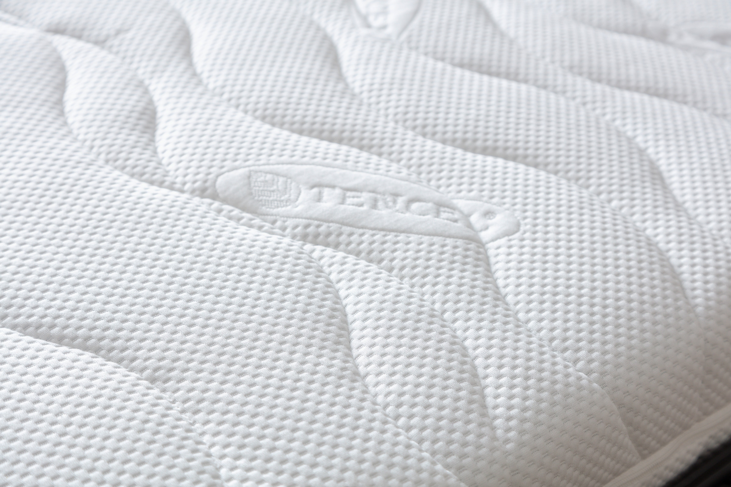 Home affaire 2-Sitzer »Clevina, Schlafsofa mit Kaltschaummatratze, Breite 176 cm« Sofa & Bett in einem – kinderleicht ausklappbar & freistellbar im Raum