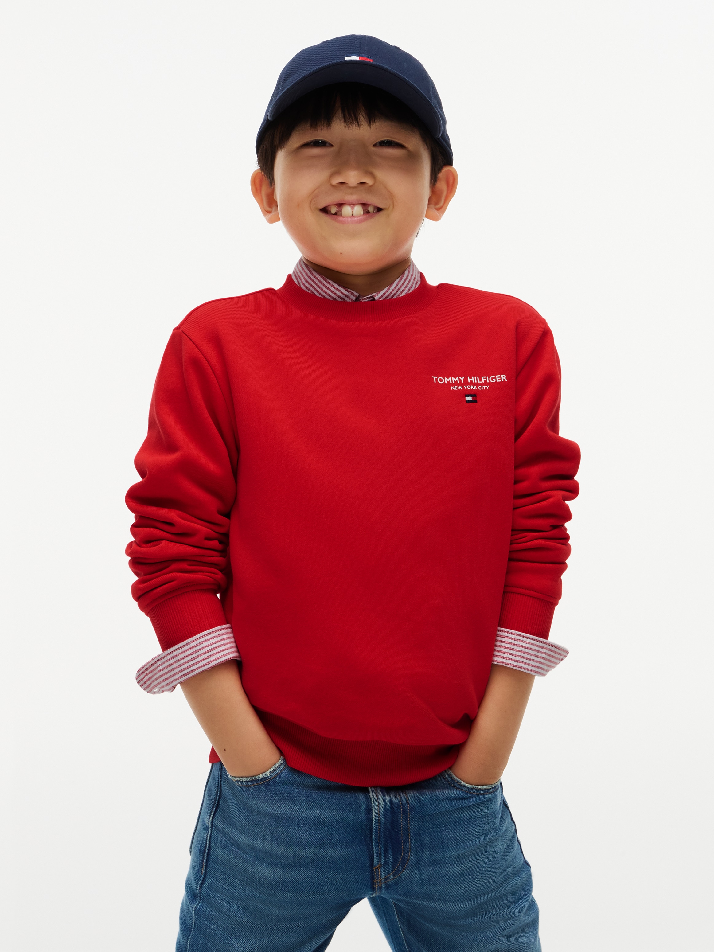 Tommy Hilfiger Sweatshirt »ESSENTIAL LOGO SWEATSHIRT«, Rundhalsausschnitt, Regular Fit, Logoschriftzug, Kinder bis 16 Jahre
