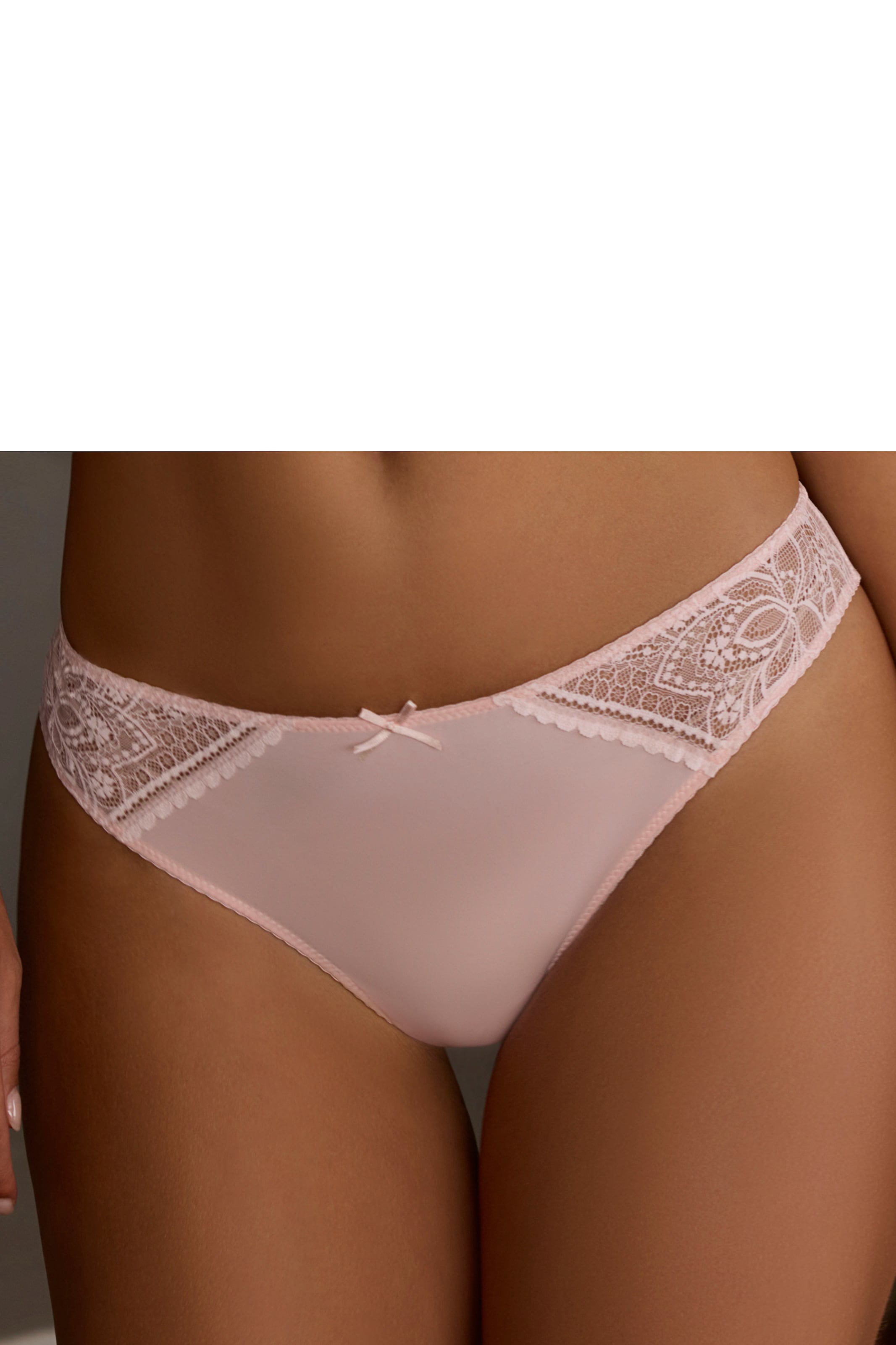 LASCANA Tanga »Luciana«, aus zarter Spitze