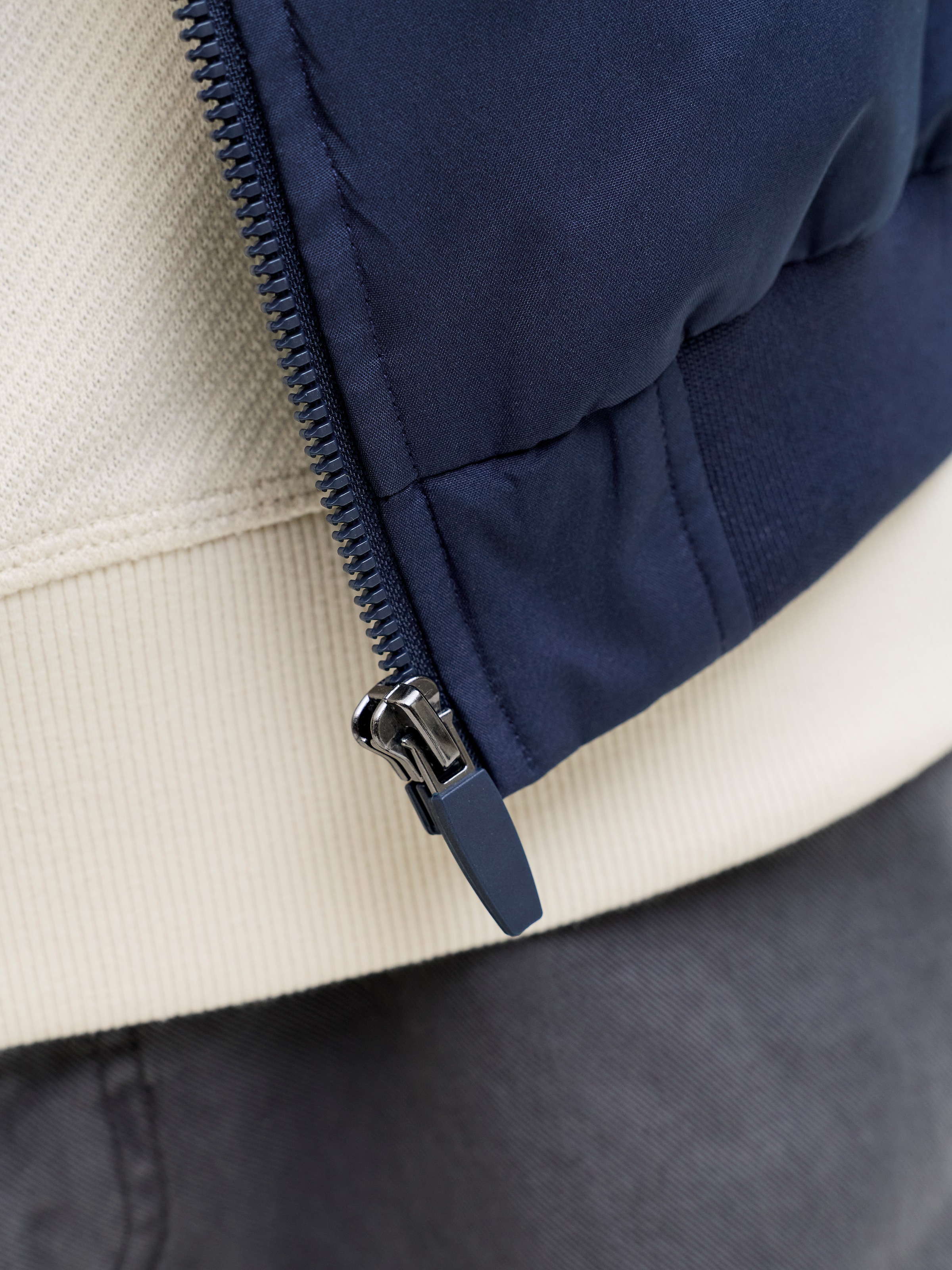 Jack & Jones Bomberjacke »JJECHARGE STAND COLLAR BOMBER NOOS« mit Stehkragen