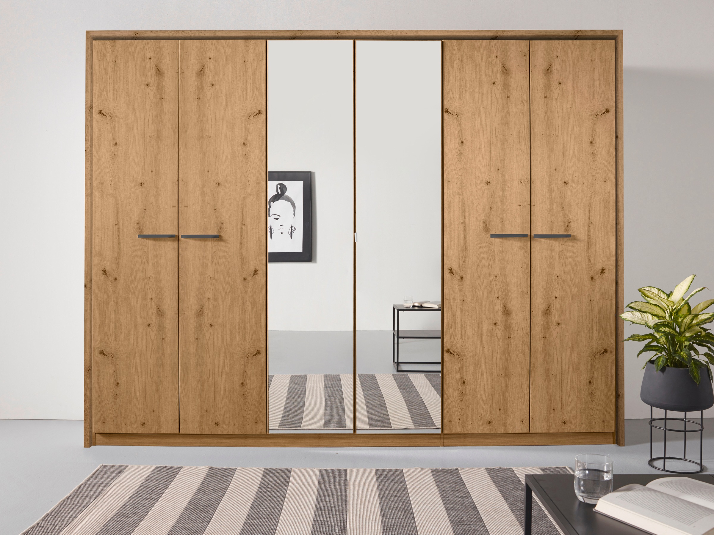 rauch Drehtürenschrank »Oteli«, mit Mittelspiegel und Passepartout optional mit Beleuchtung