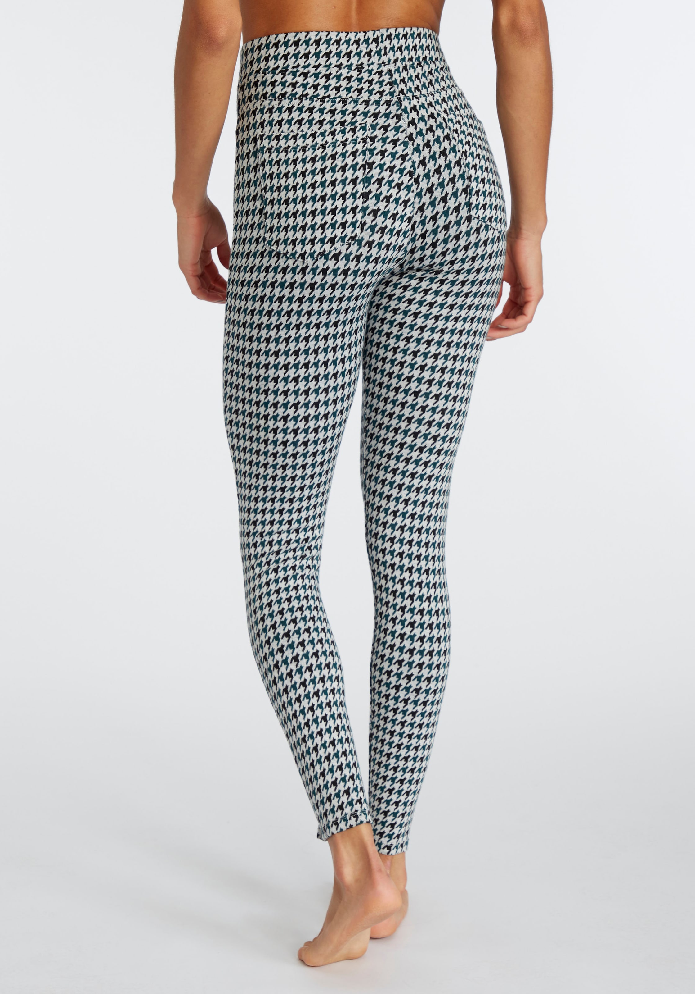 LASCANA Leggings, mit eingestricktem farbigem Design