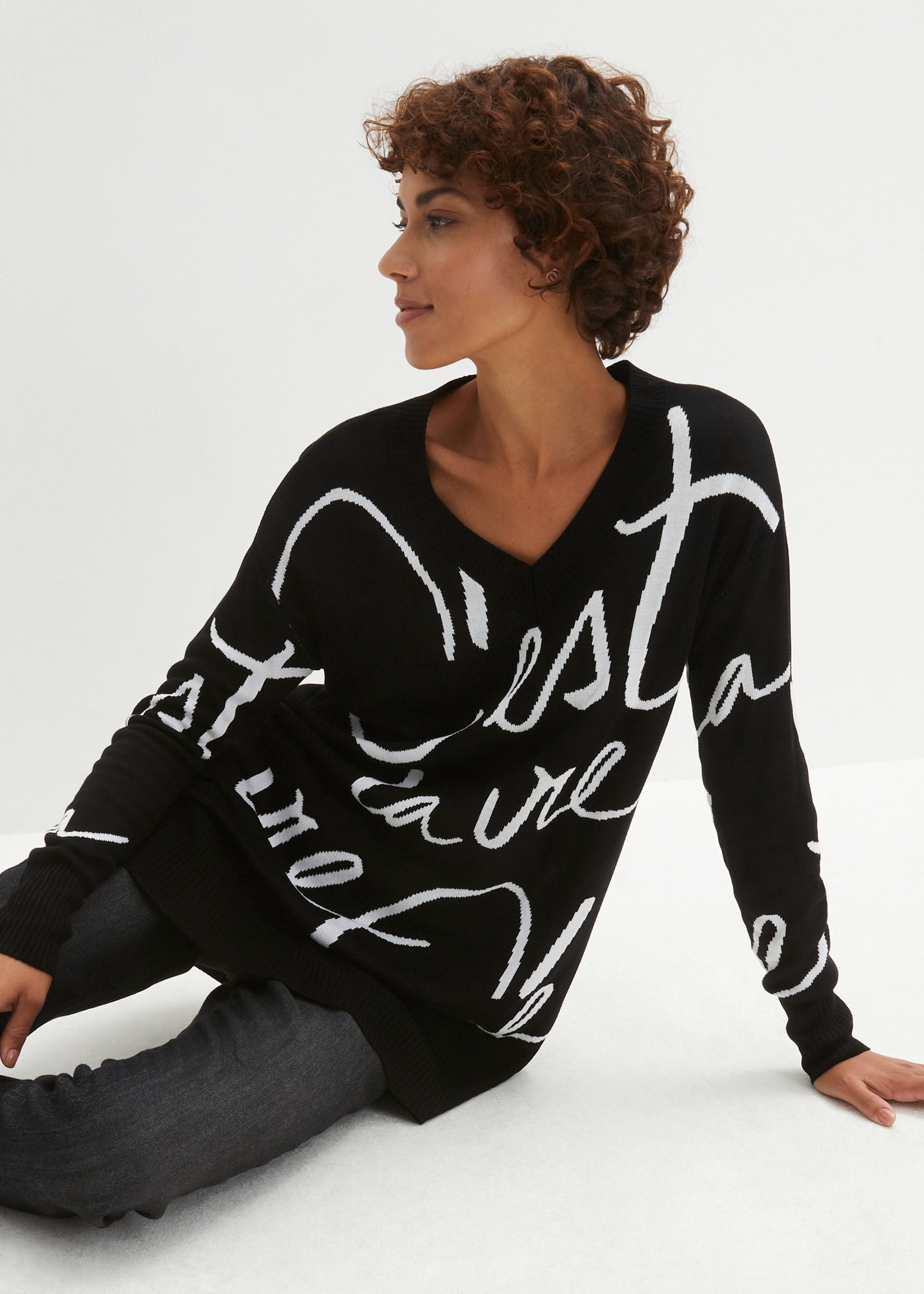 bonprix Longpullover »Longpullover mit Schriftzug« Longpullover mit Schriftzug