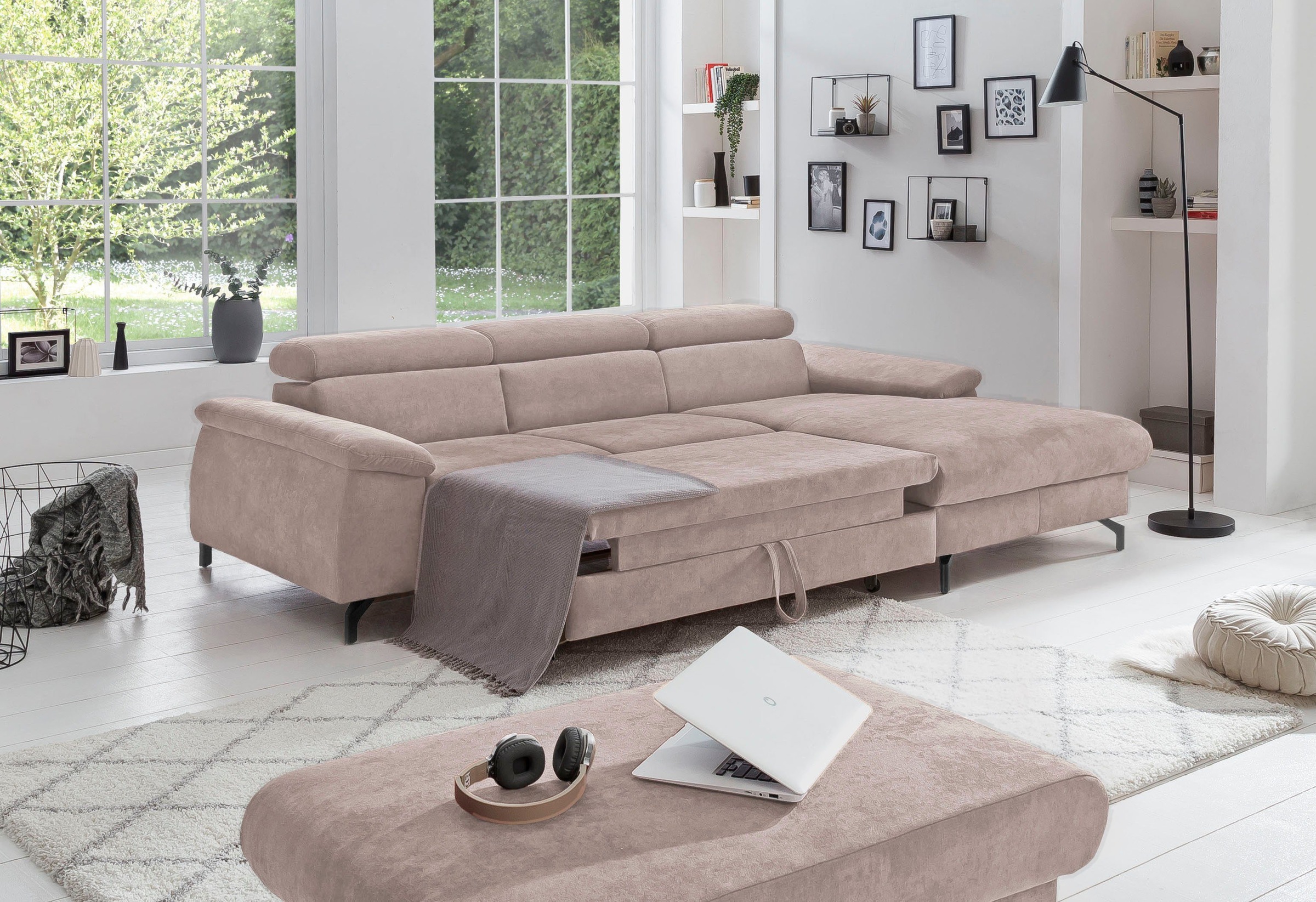 COTTA Polstergarnitur »Komaris L-Form«, (Set), Set bestehend aus: Ecksofa mit Kopfteilverstellung & Hocker