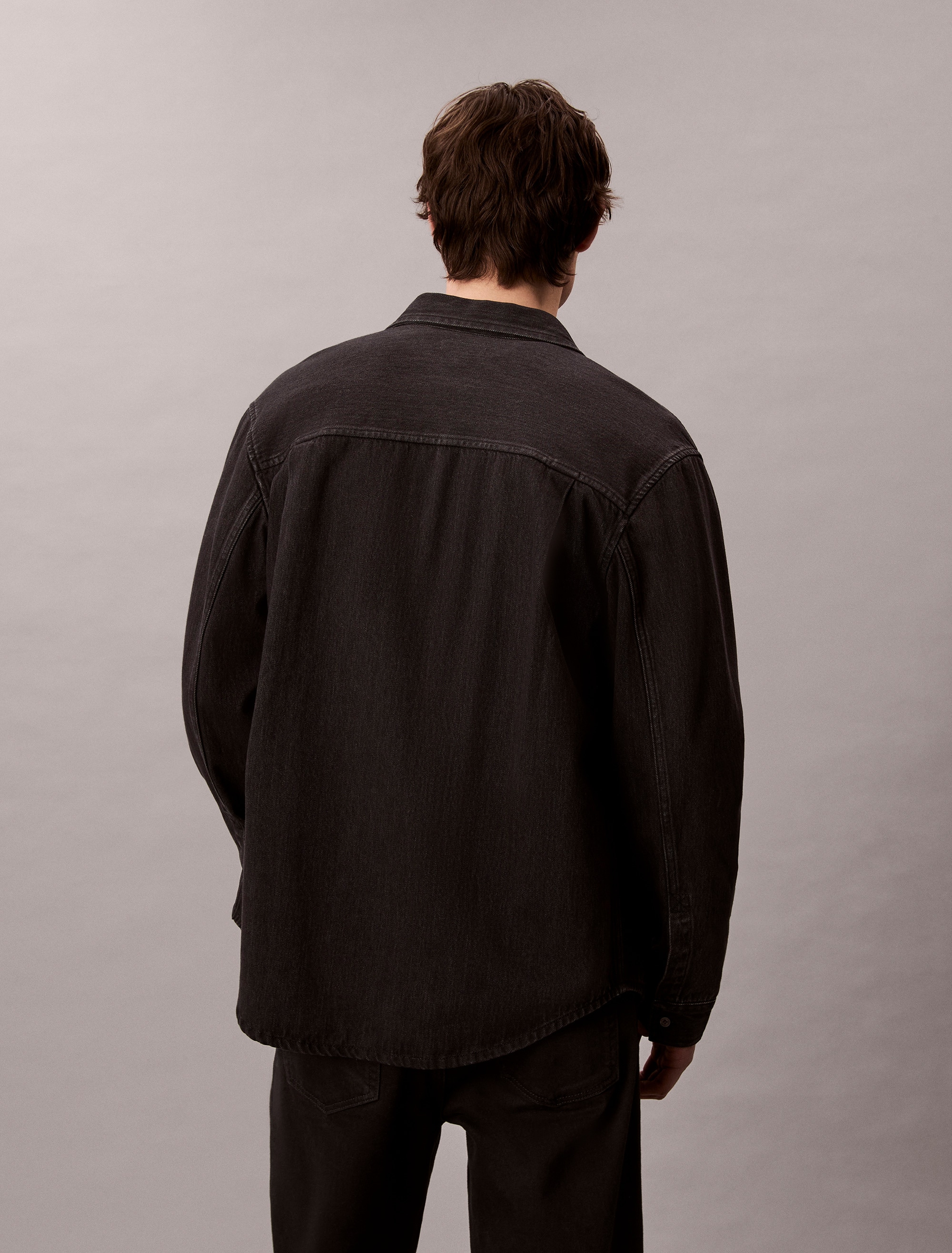 Calvin Klein Jeans Langarmhemd »CLASSIC 205 BLACK OVERSHIRT« Mit Rundhalsausschnitt, regular fit