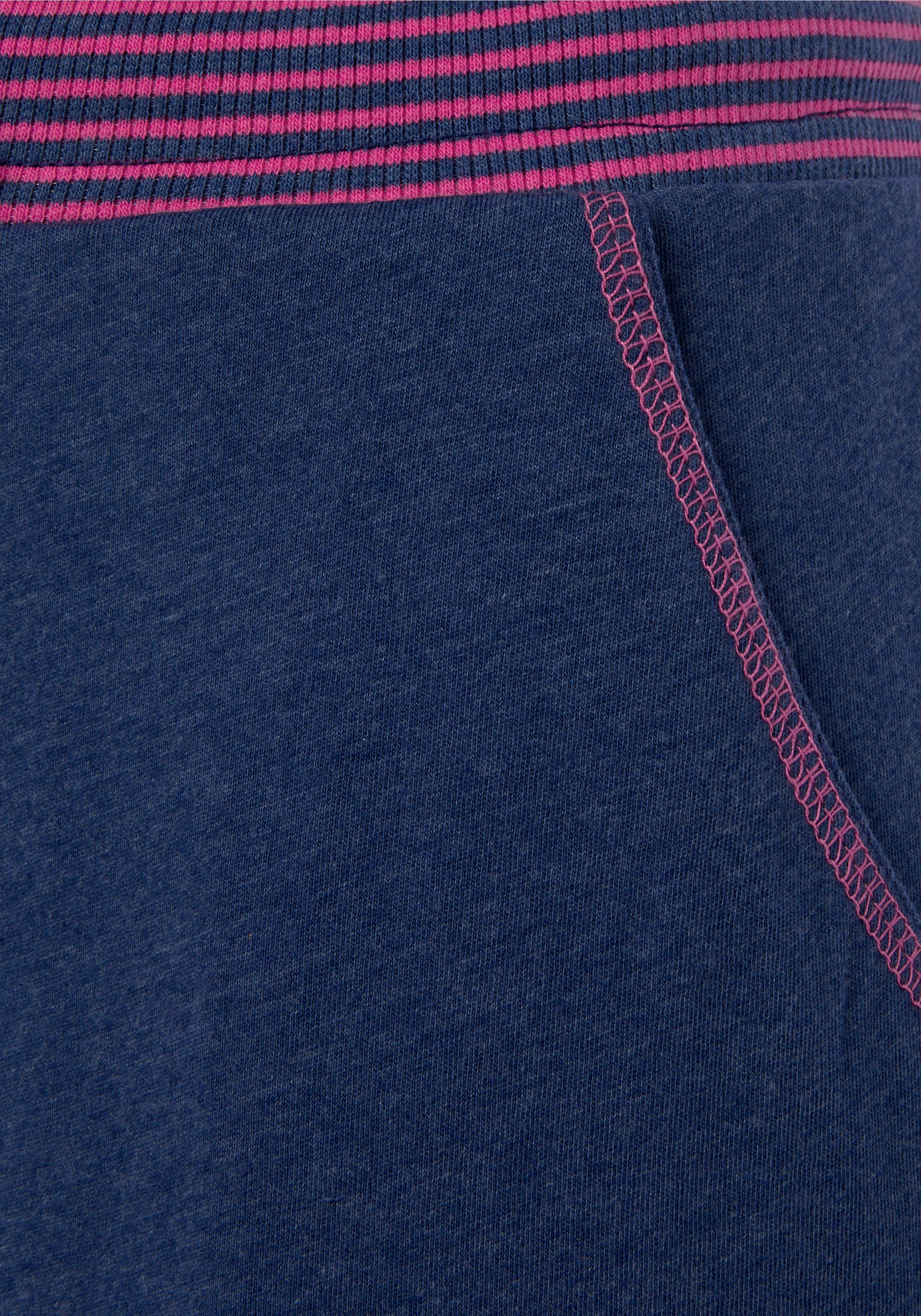 Vivance Dreams Pyjama, (2 tlg.), mit dekorativen Flatlock-Nähten in Neonfarben
