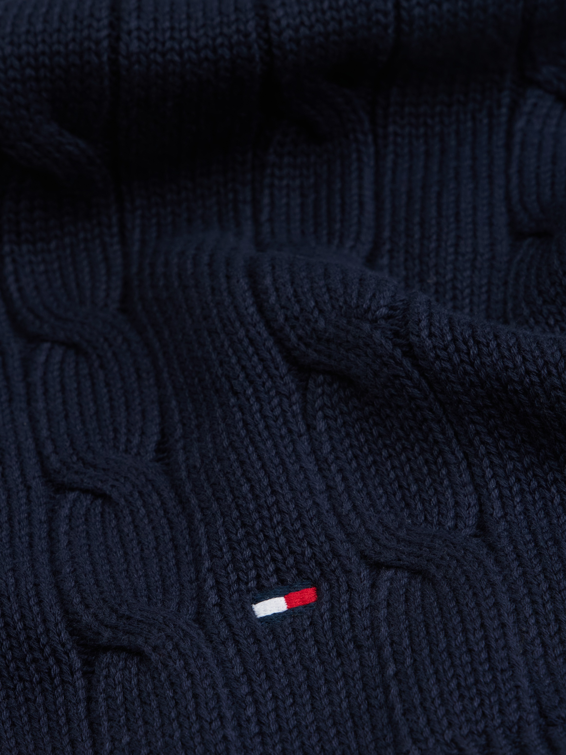 Tommy Hilfiger Strickschal »ESSENTIAL CABLE SCARF« Regular fit mit Zopfstrickmuster