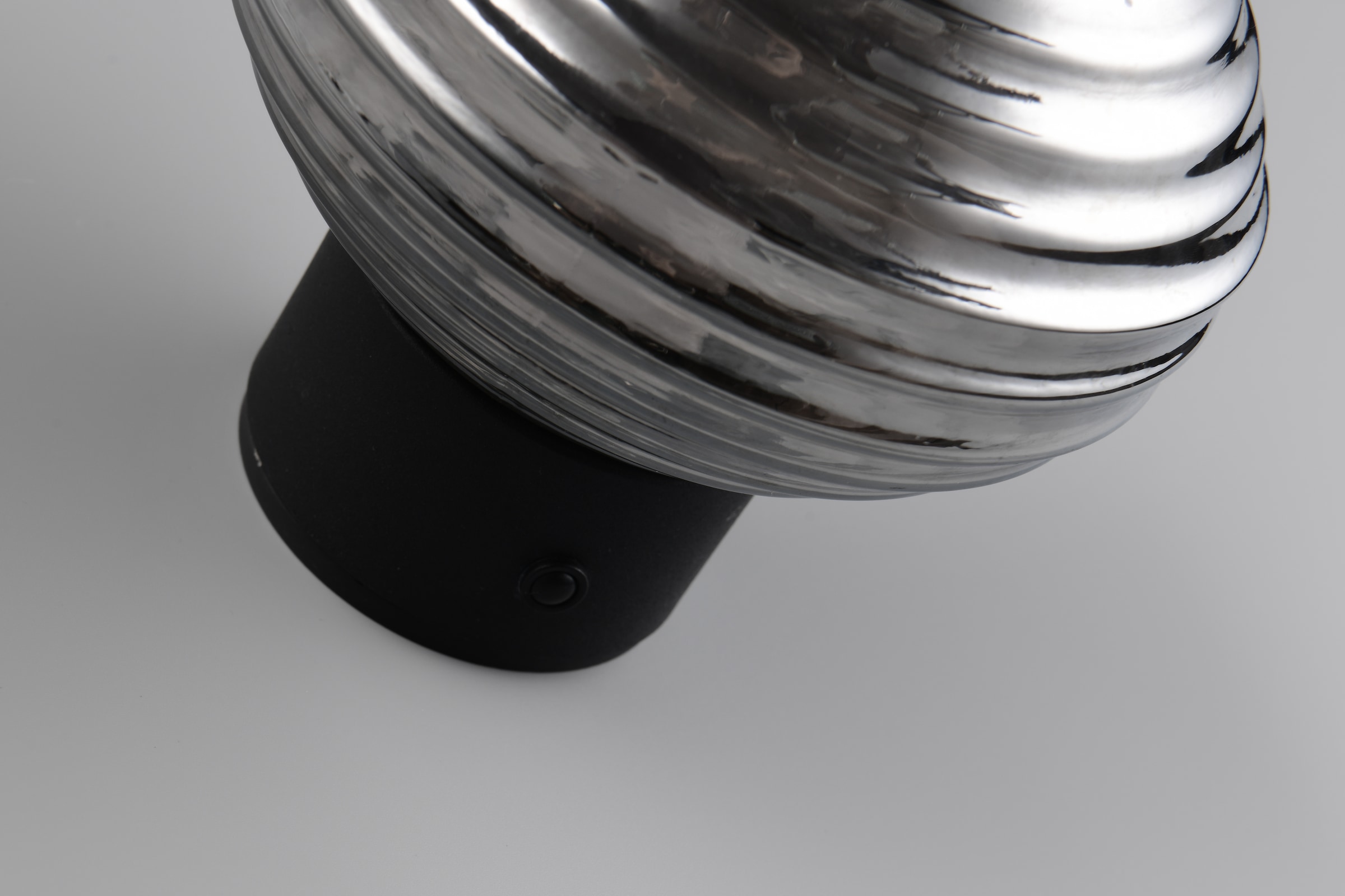 REALITY Leuchten LED Wandleuchte »EARL, runde Akku Wandlampe mit Touchdimmer, USB-Anschluss Ø 15,5cm«, 1 flammig, Leuchtmittel LED-Board | LED fest integriert, Akku Wandlampe Glasschirm, einfache Wandbefestigung, Tiefe 15 cm