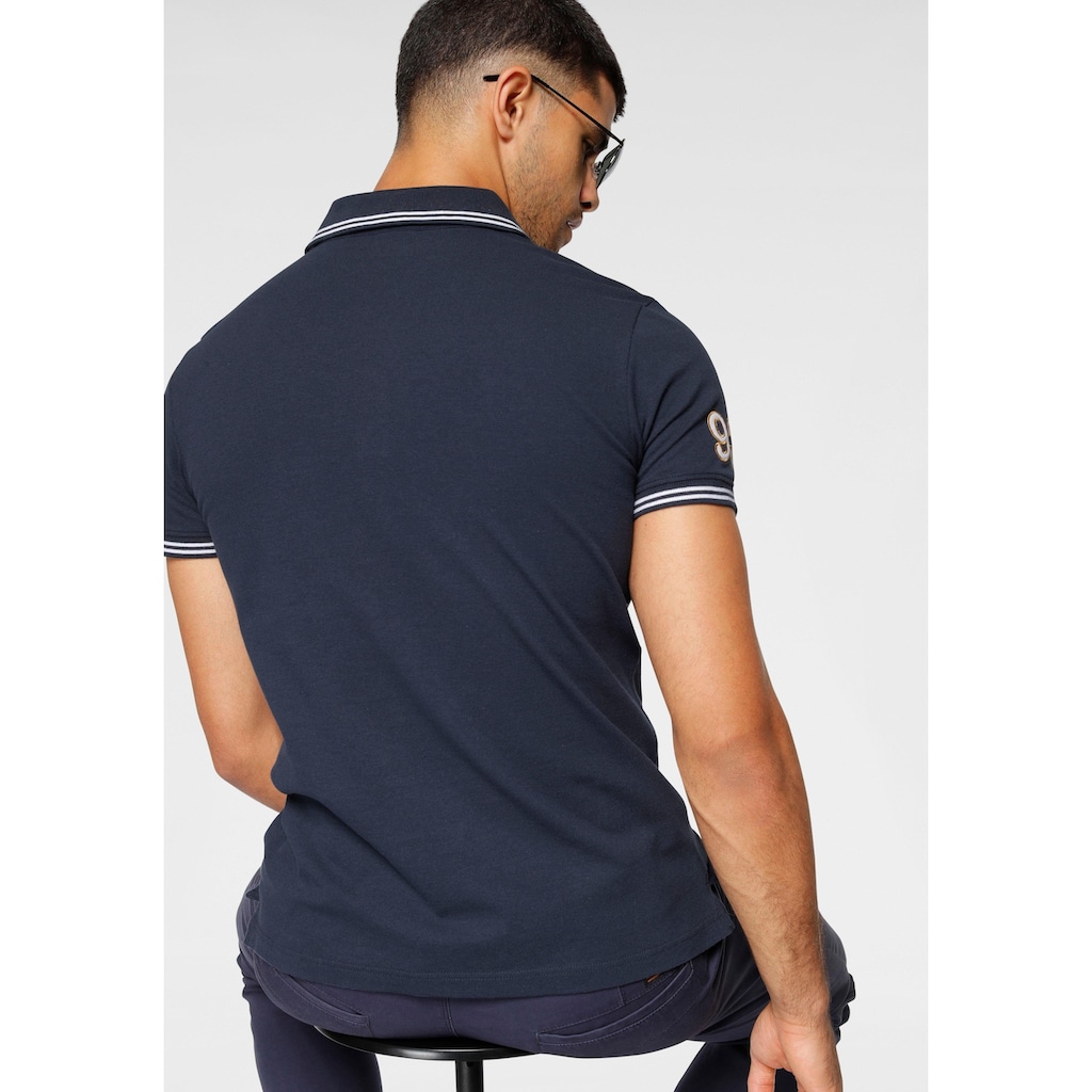 Bruno Banani Poloshirt, mit Markenstickerei im Kragen