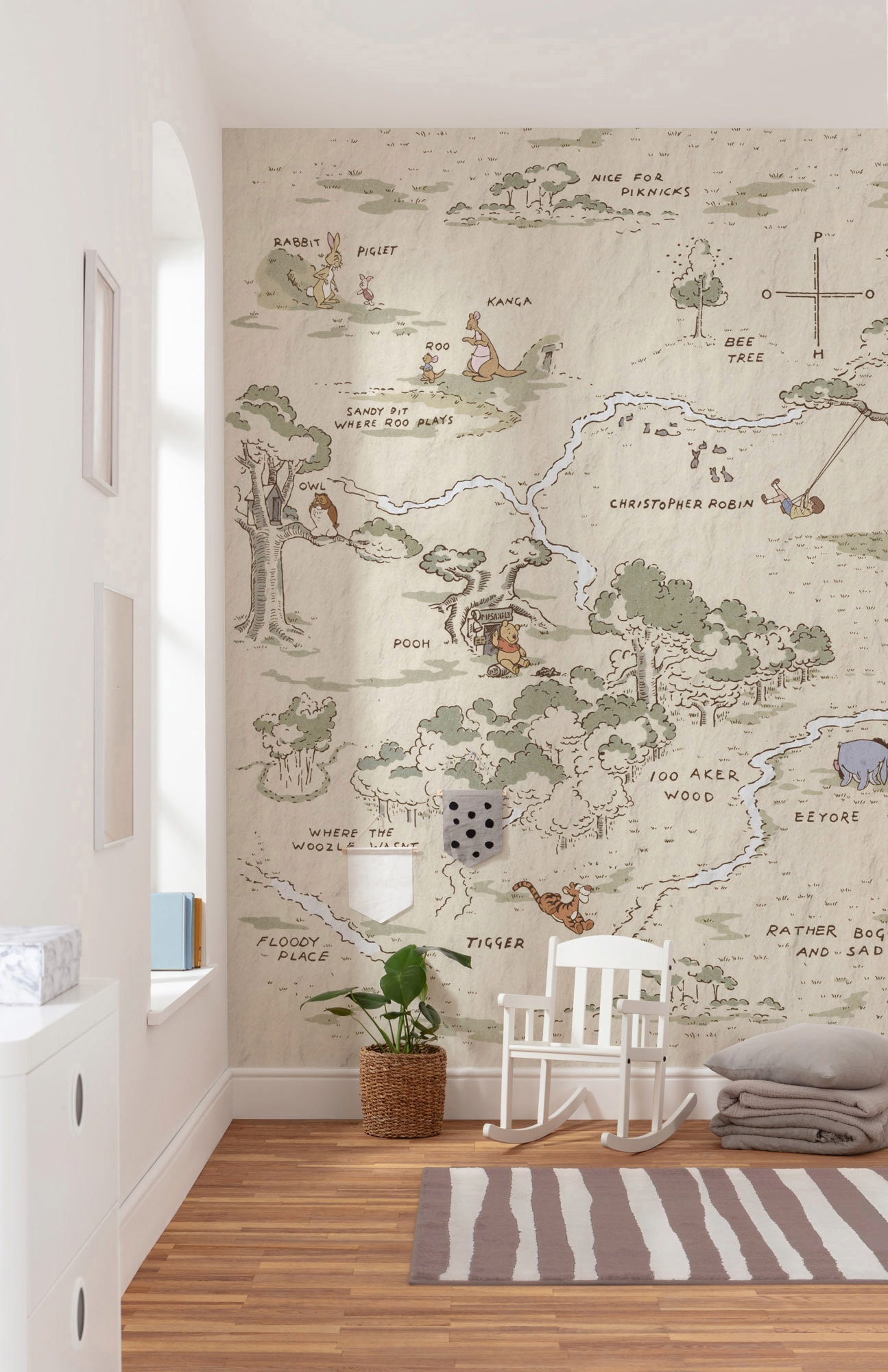 Komar Vliestapete »Digitaldruck Vlies - Winnie the Pooh Map - Größe 200 x 240 cm«, bedruckt, Kinderzimmer