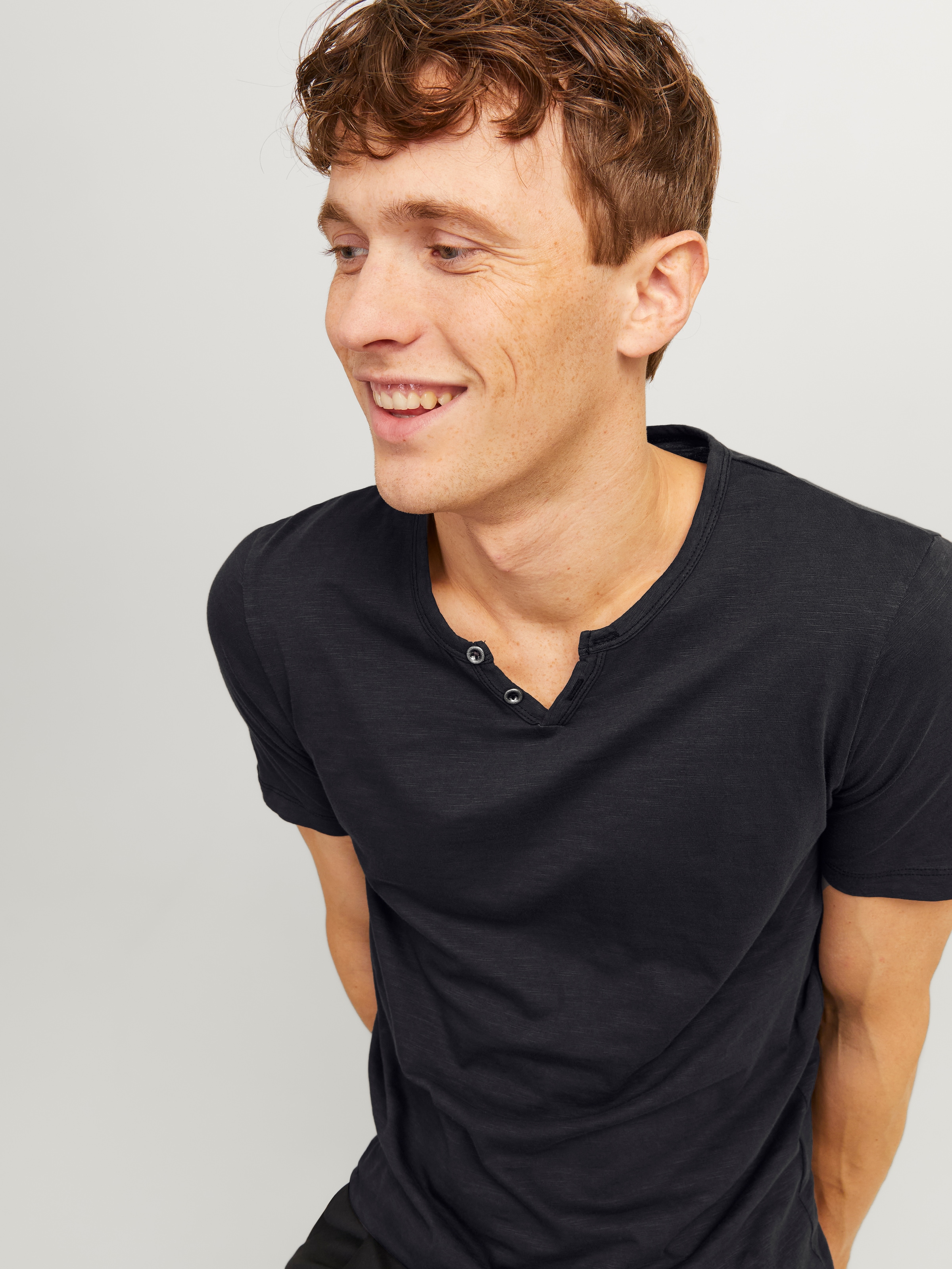 Jack & Jones T-Shirt »SPLIT NECK TEE«