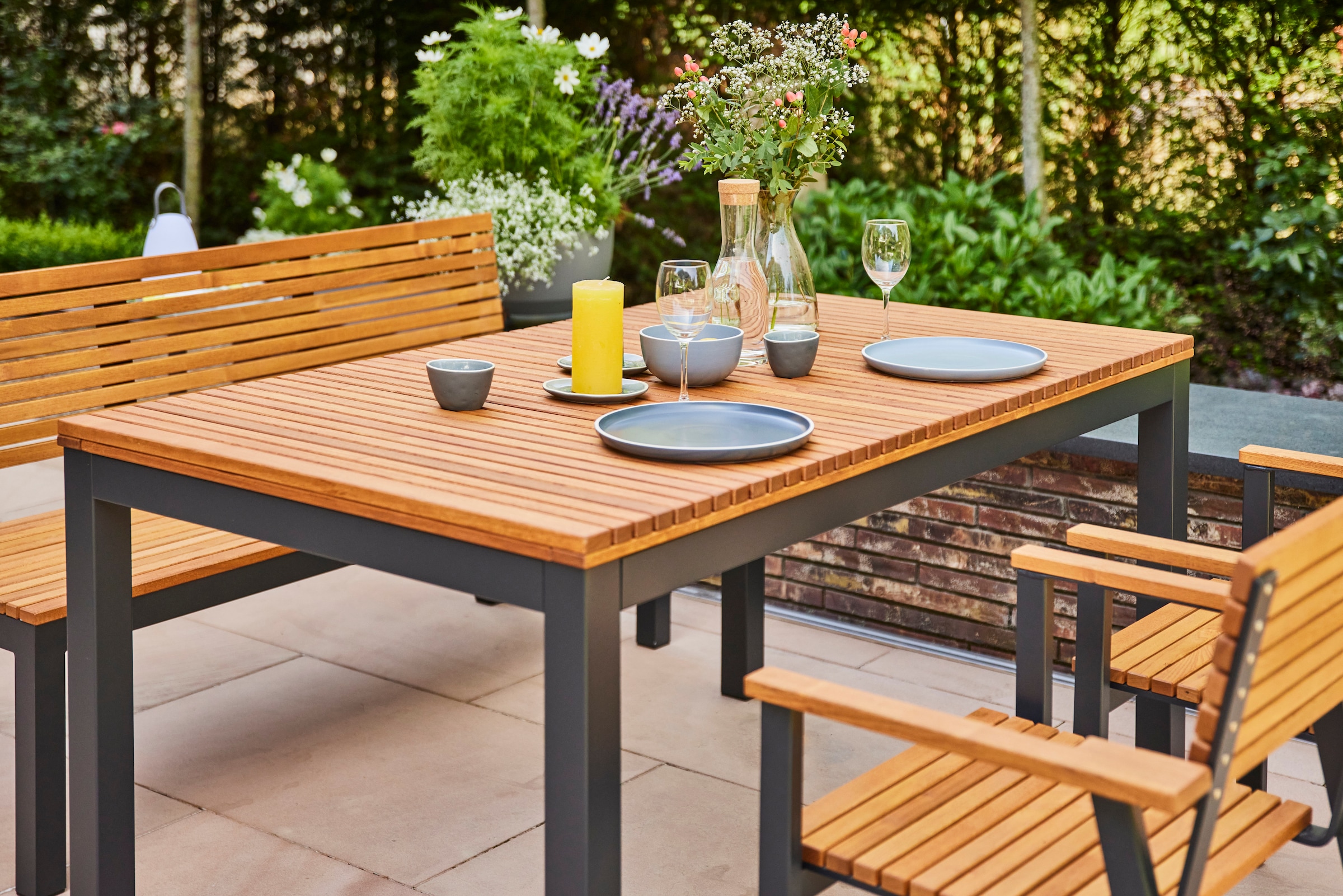 Siena Garden Gartentisch »»Bozen« BxTxH:100x160x76 cm«, Aluminium mit Robinienholz aus 100% FSC Holz