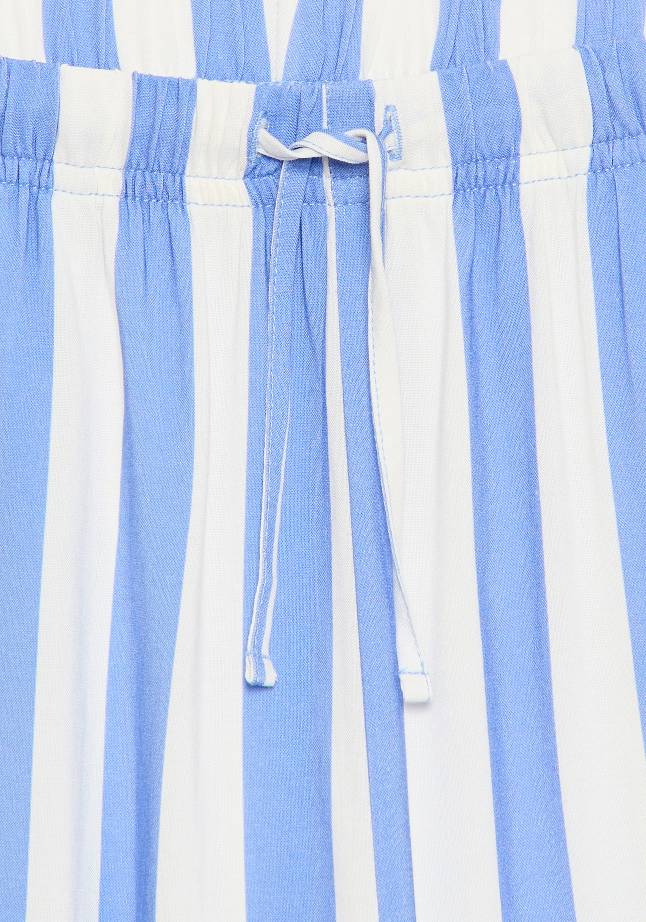 s.Oliver Schlafshorts, Fixierter Aufschlag am Saum