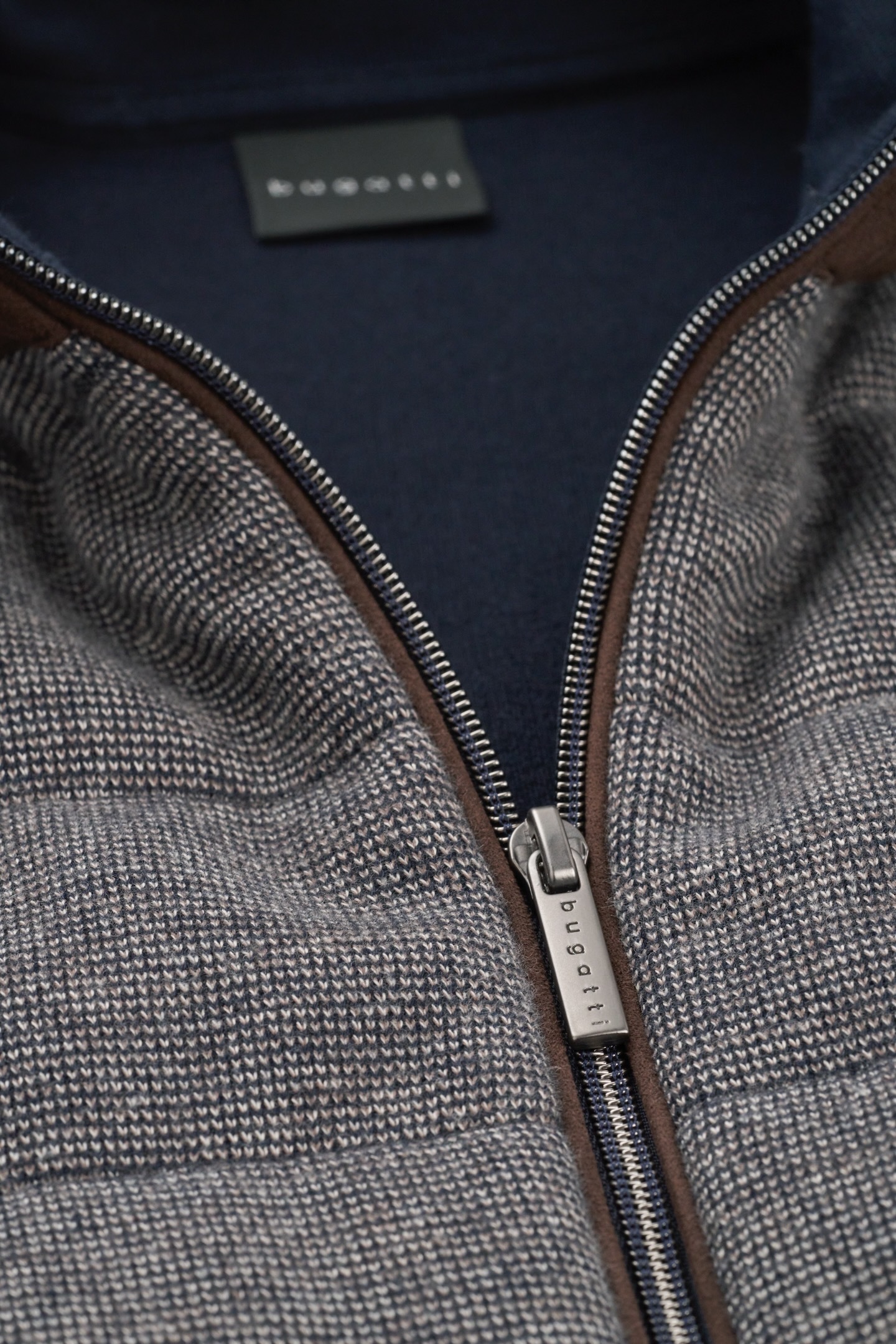 bugatti Sweatjacke, aus 100 % Baumwolle
