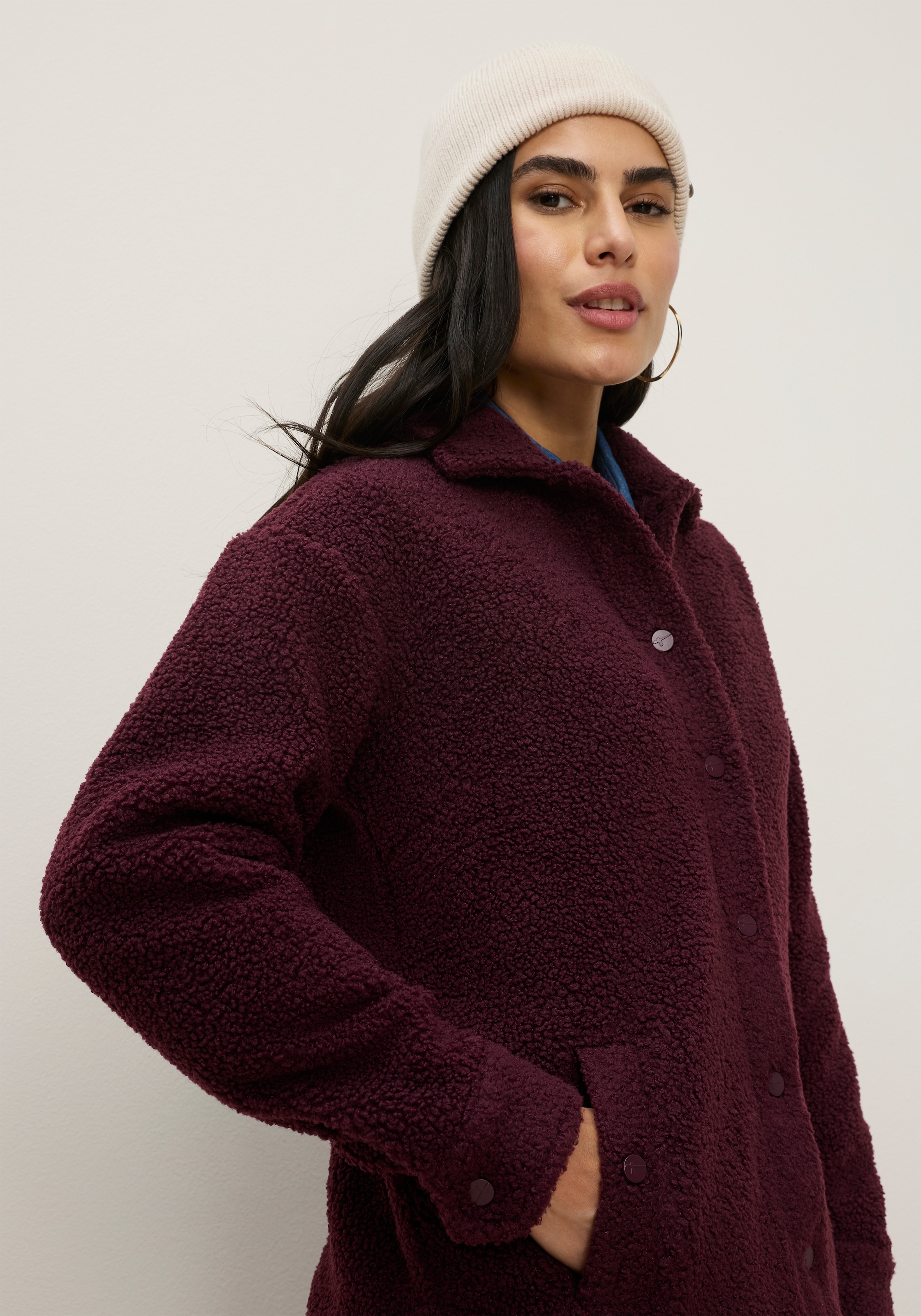 Tamaris Fleecejacke mit Knopfleiste, hüftbedeckend, figurumspielend, wärmend, atmungsaktiv