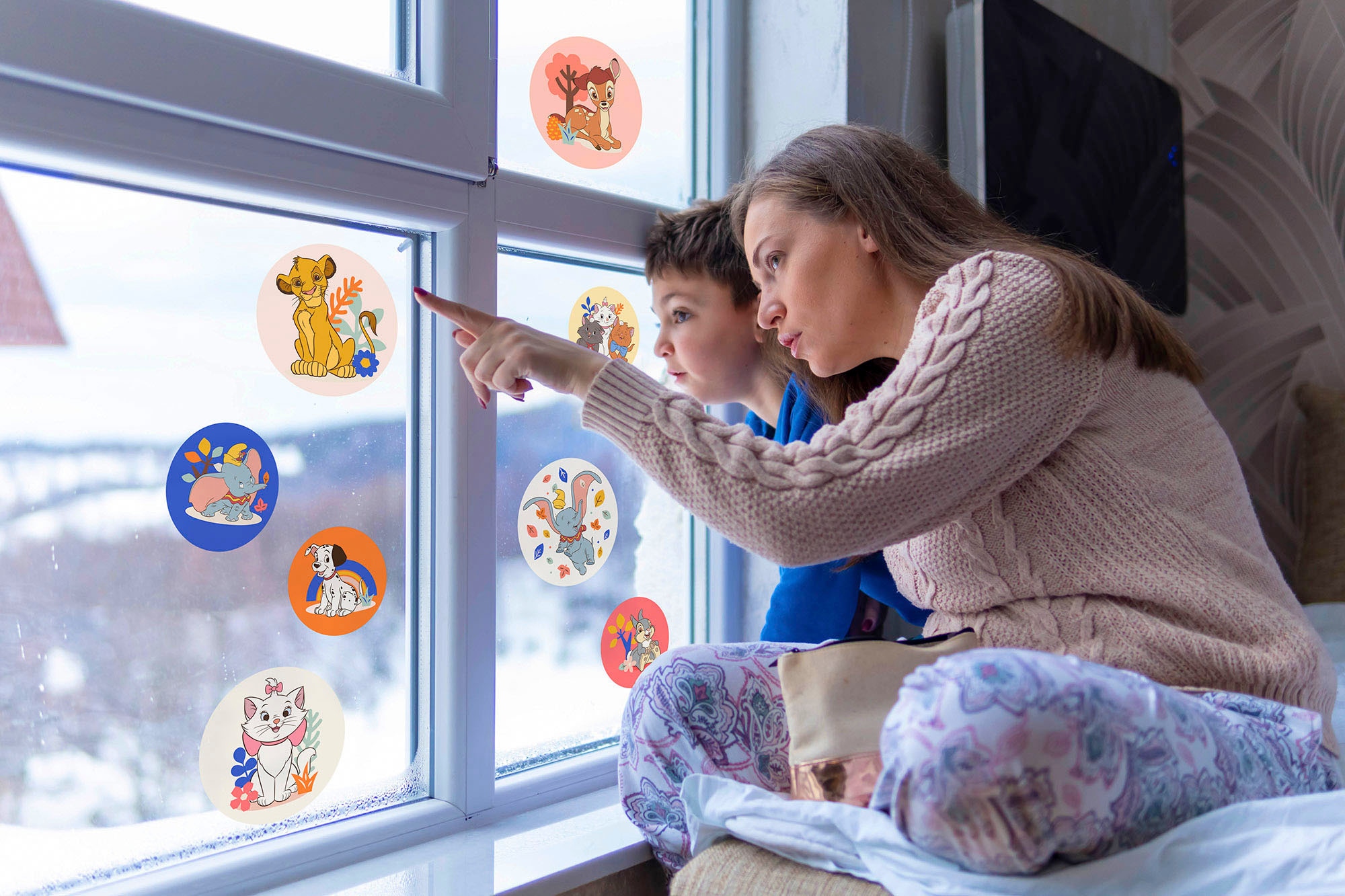 Komar Fensterbild »Better Together Bubbles - Größe 30 x 30 cm, 2 Bogen« Fen günstig online kaufen