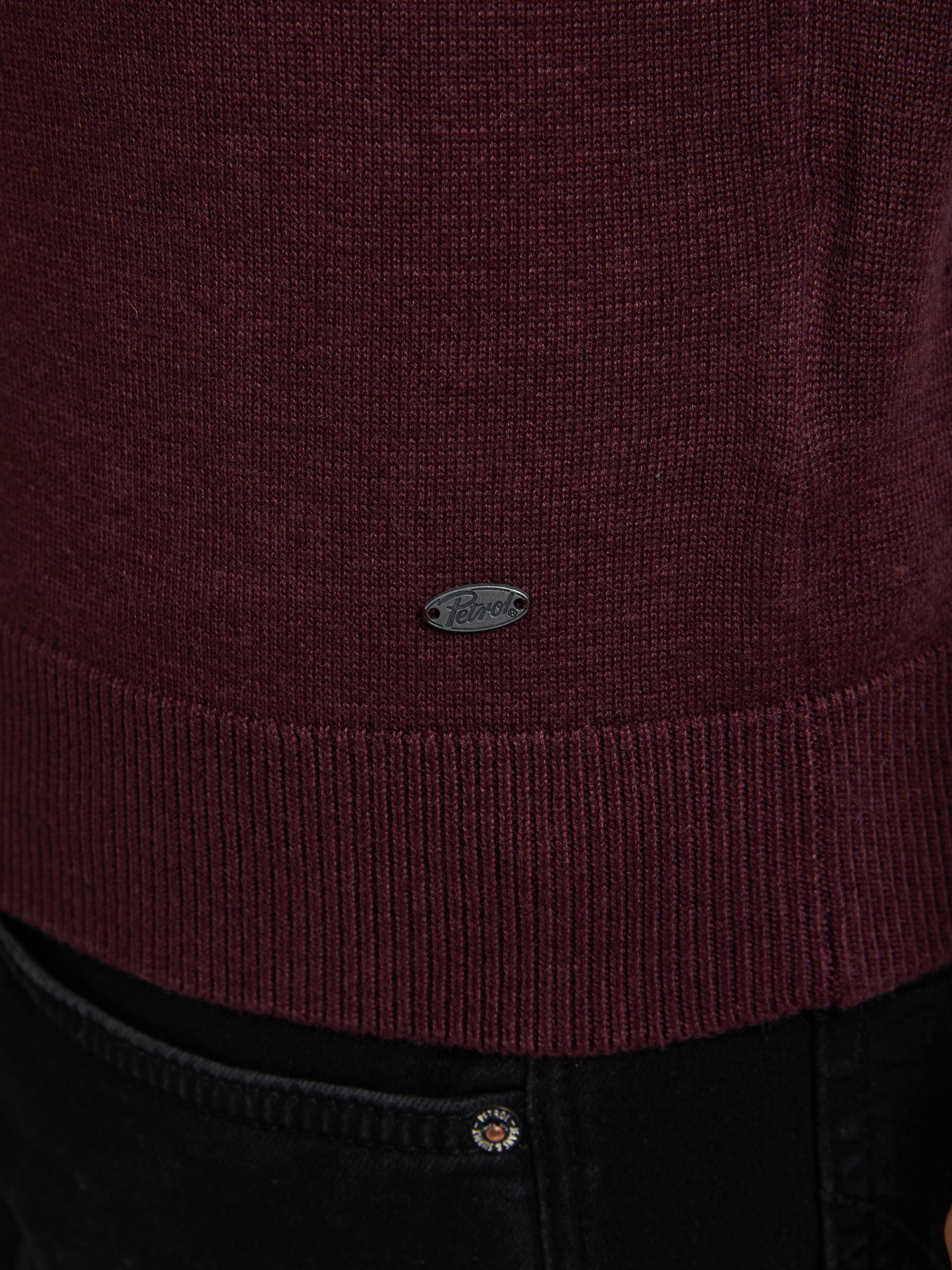 Petrol Industries V-Ausschnitt-Pullover »V-Neck Basi«, Materialmix mit Baumwollanteil