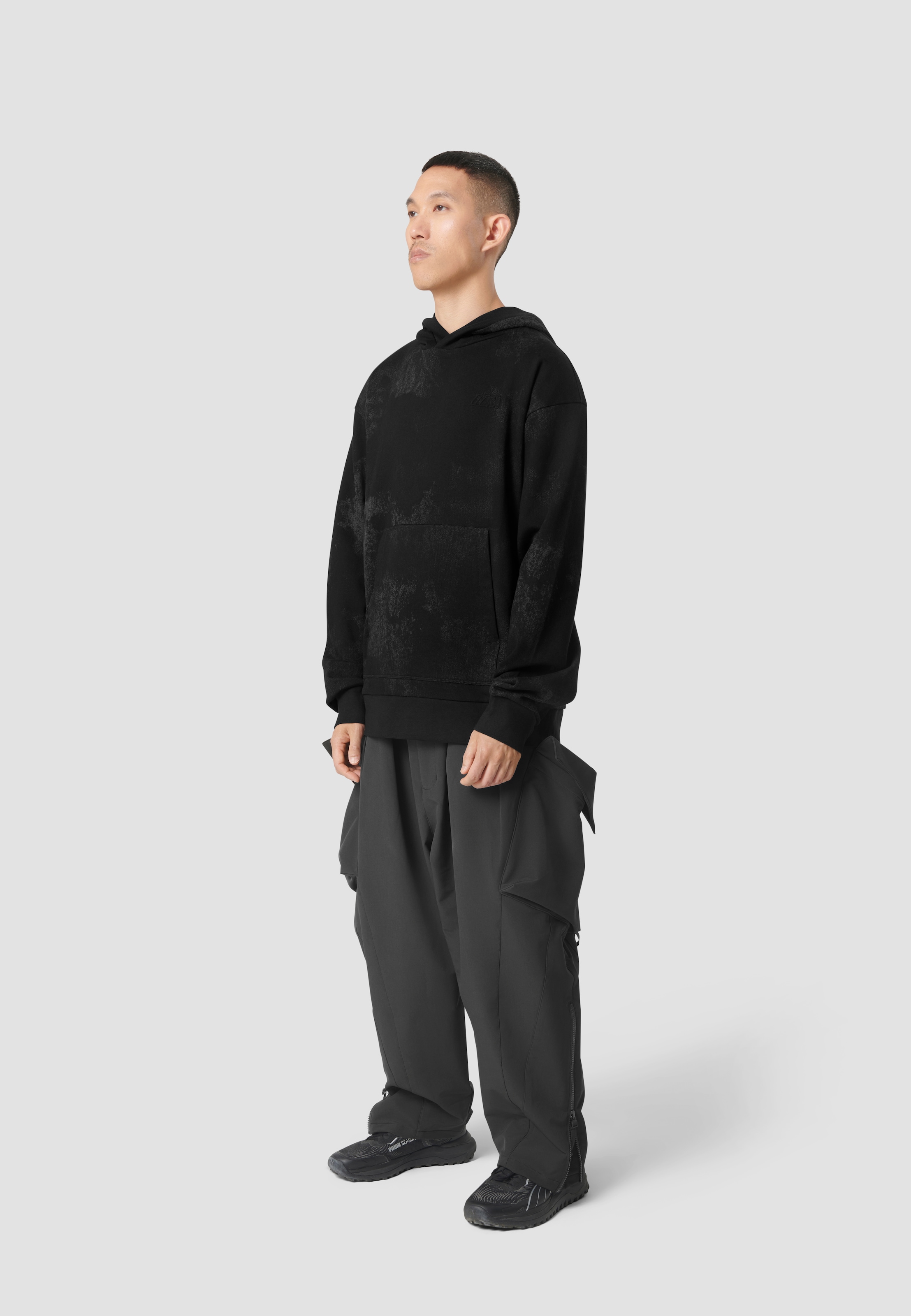 BMW Hoodie, mit geprägtem BMW M Logo auf der Brust