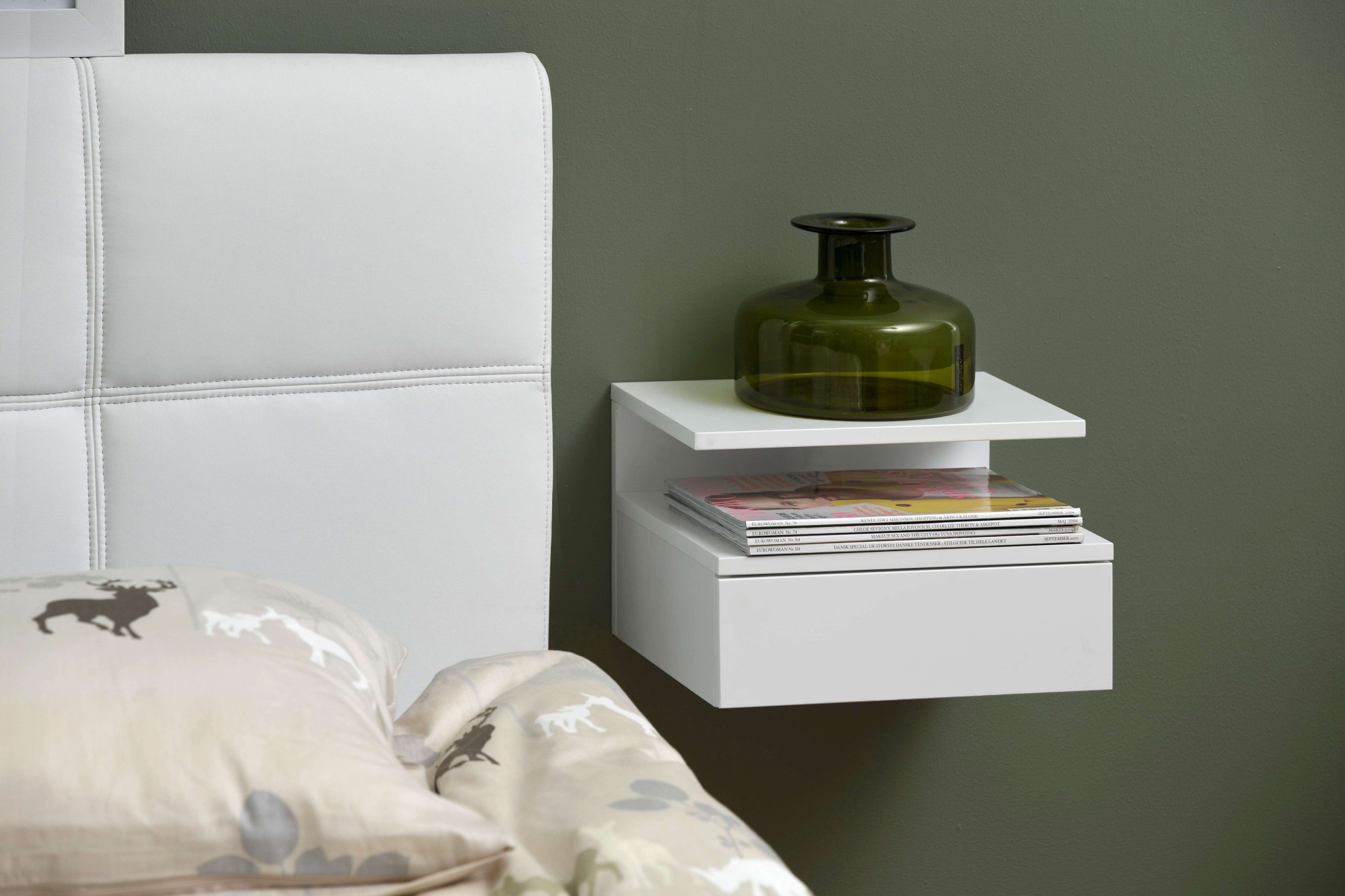 ACTONA GROUP Nachttisch »Ashlan Nachtkommode«, Nachtschrank, wandmontiert, günstig online kaufen