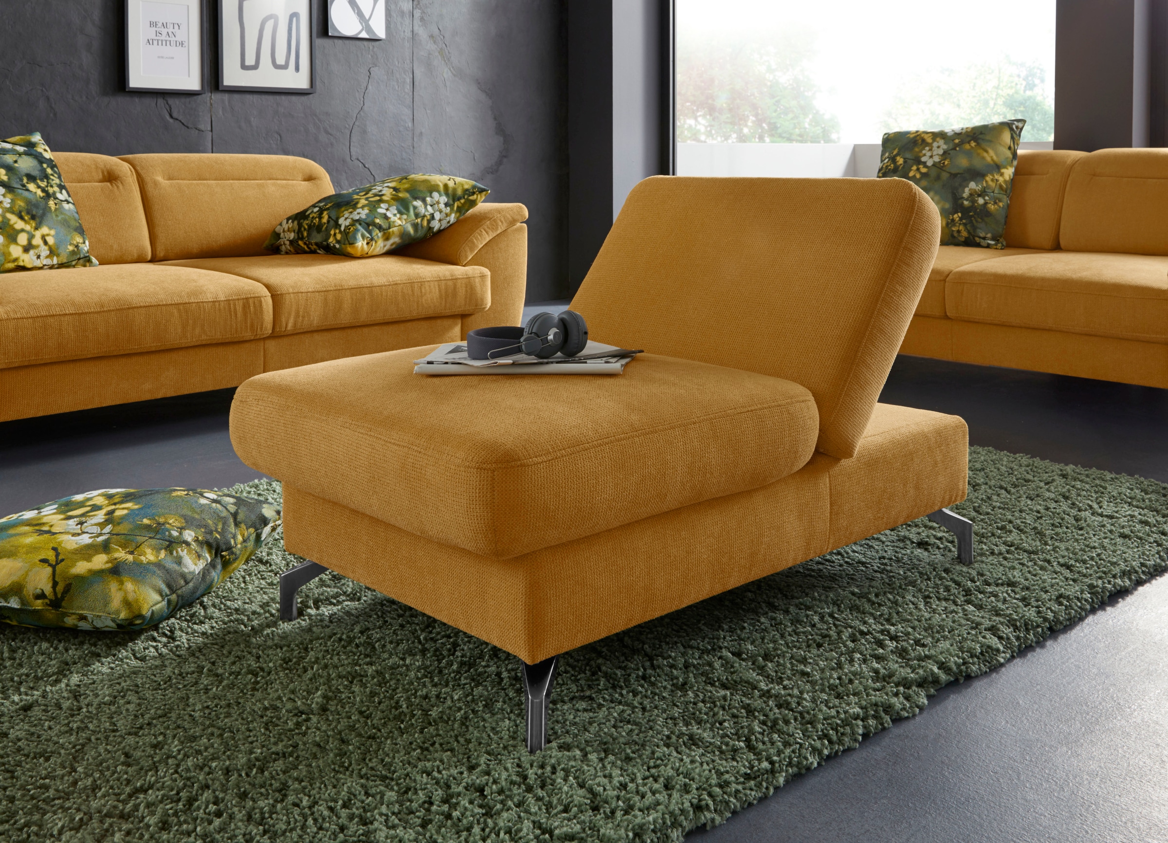 sit&more Hocker »Percy«, Fußhöhe 15cm, mit Klappfunktion, wahlweise in 2 Fußfarben