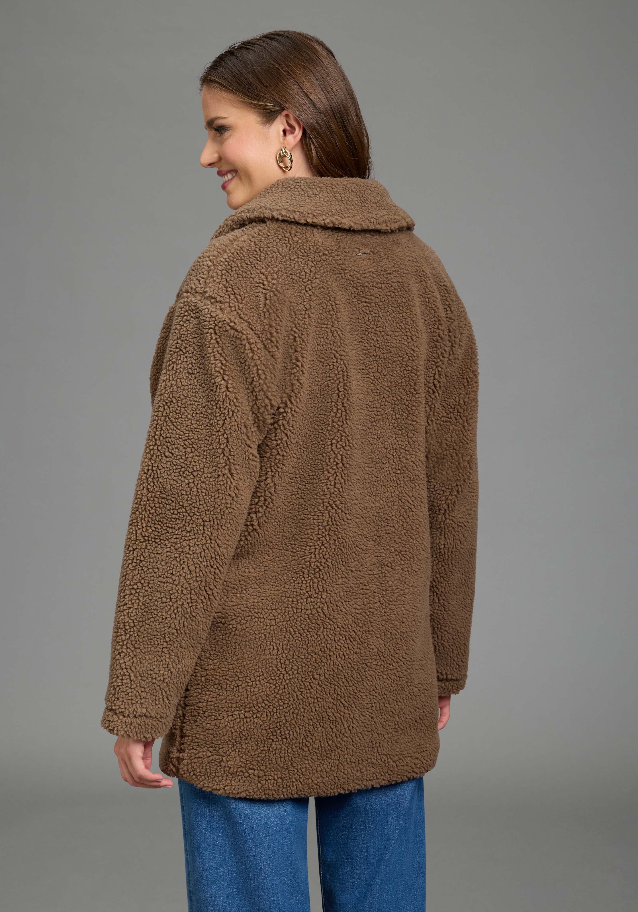 Laura Scott Kurzmantel Fellimitatmantel aus flauschigem Teddy Fleece