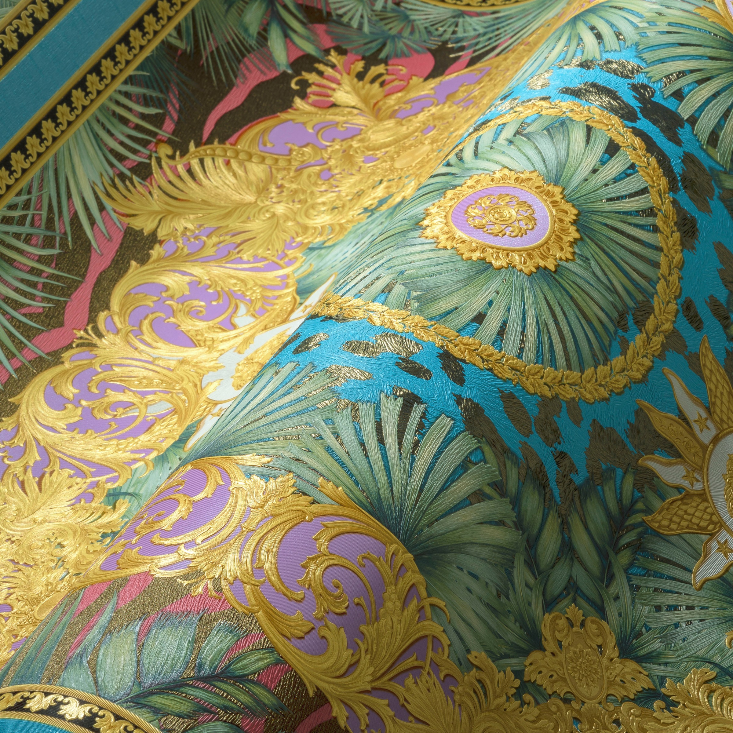 Versace Vliestapete »Wallpaper Versace 5 Design«, leicht glänzend-gemustert-abstrakt, Dschungel auffallende Fliesen-Tapete Tapeten Wohnzimmer Schlafzimmer