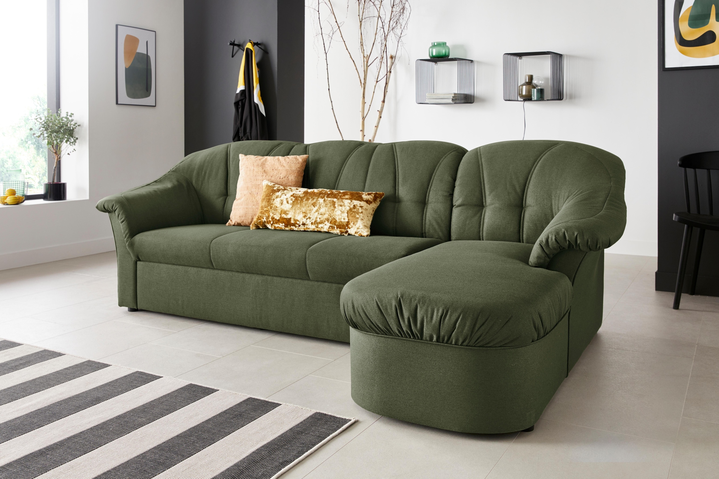 DOMO collection Ecksofa »Pegnitz, elegante Rückensteppung, kompakte Stellma günstig online kaufen