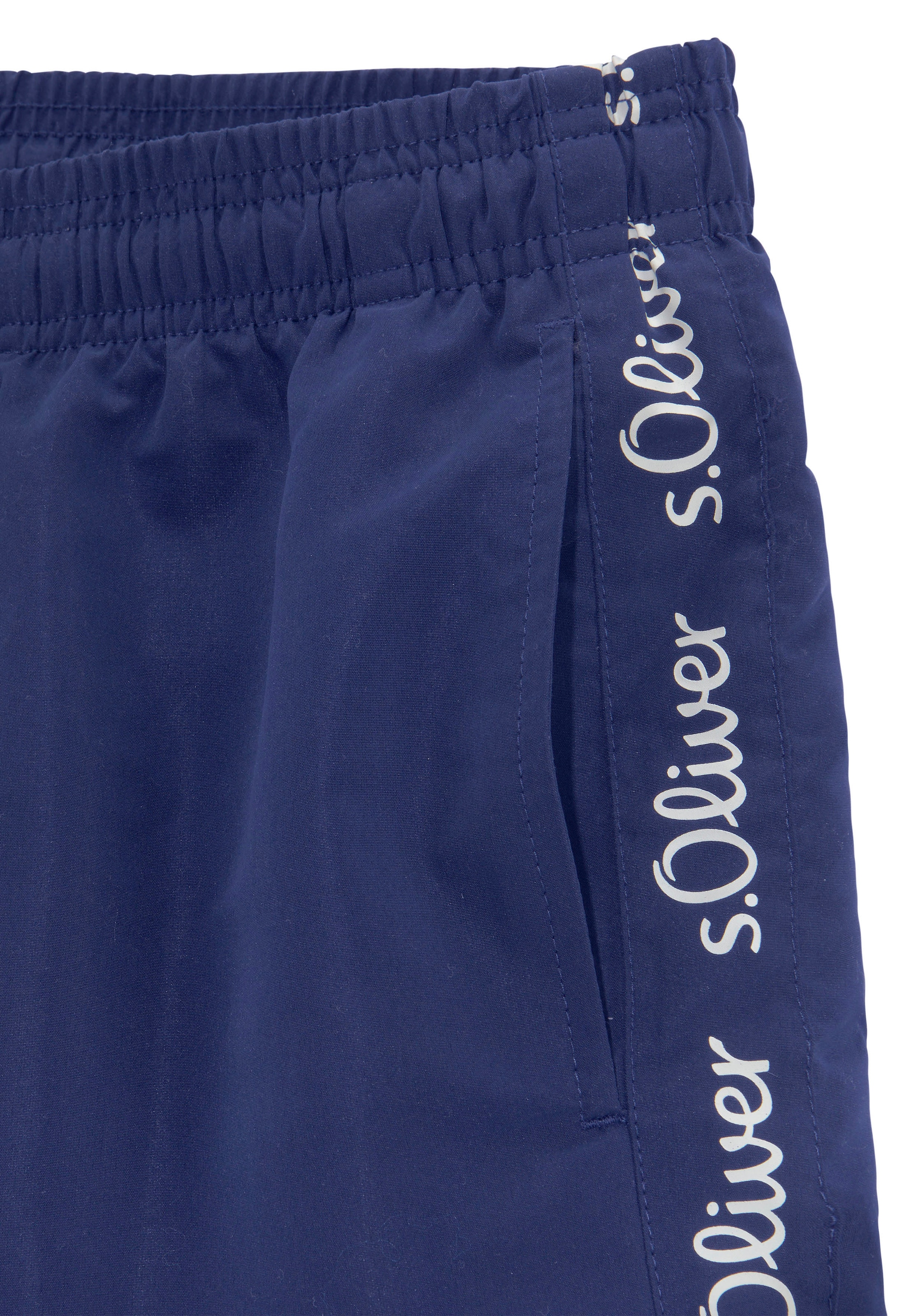 s.Oliver Badeshorts, mit Markenschriftzügen