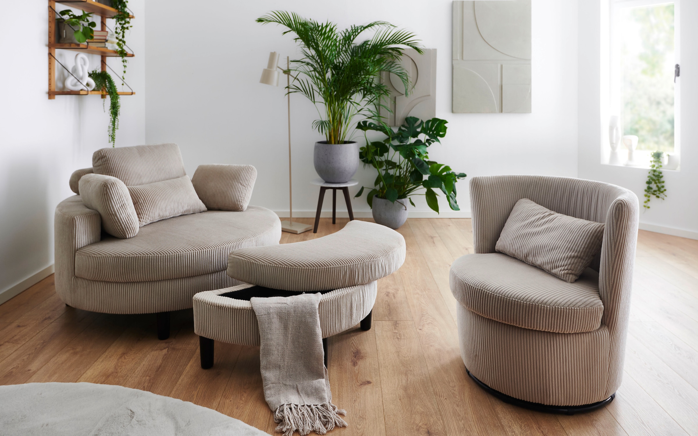 ATLANTIC home collection Drehsessel »Keno«, 360-Grad drehbarer Cordsessel, inkl. einem Zierkissen im Originalbezug