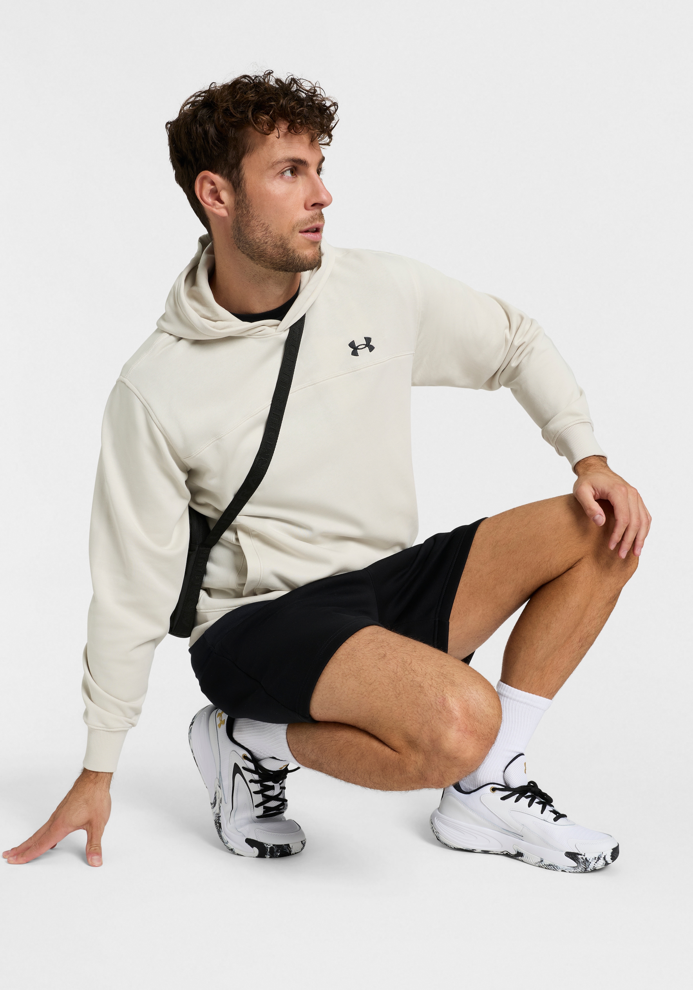 Under Armour® Sweatshorts »UA RIVAL FLC SHORTS«  aus Baumwolle und Polyester, verfügbar in den Größen S bis XXXL