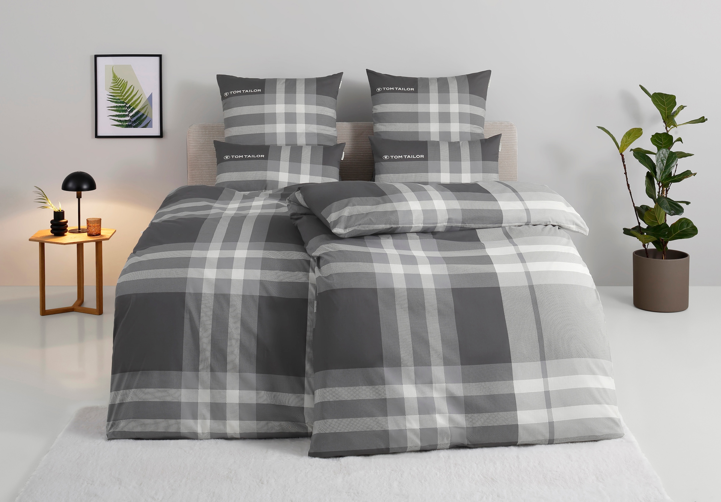 TOM TAILOR HOME Bettwäsche »Nick in Gr. 135x200 oder 155x220 cm«, mit Gratiszugabe Gästehandtuch
