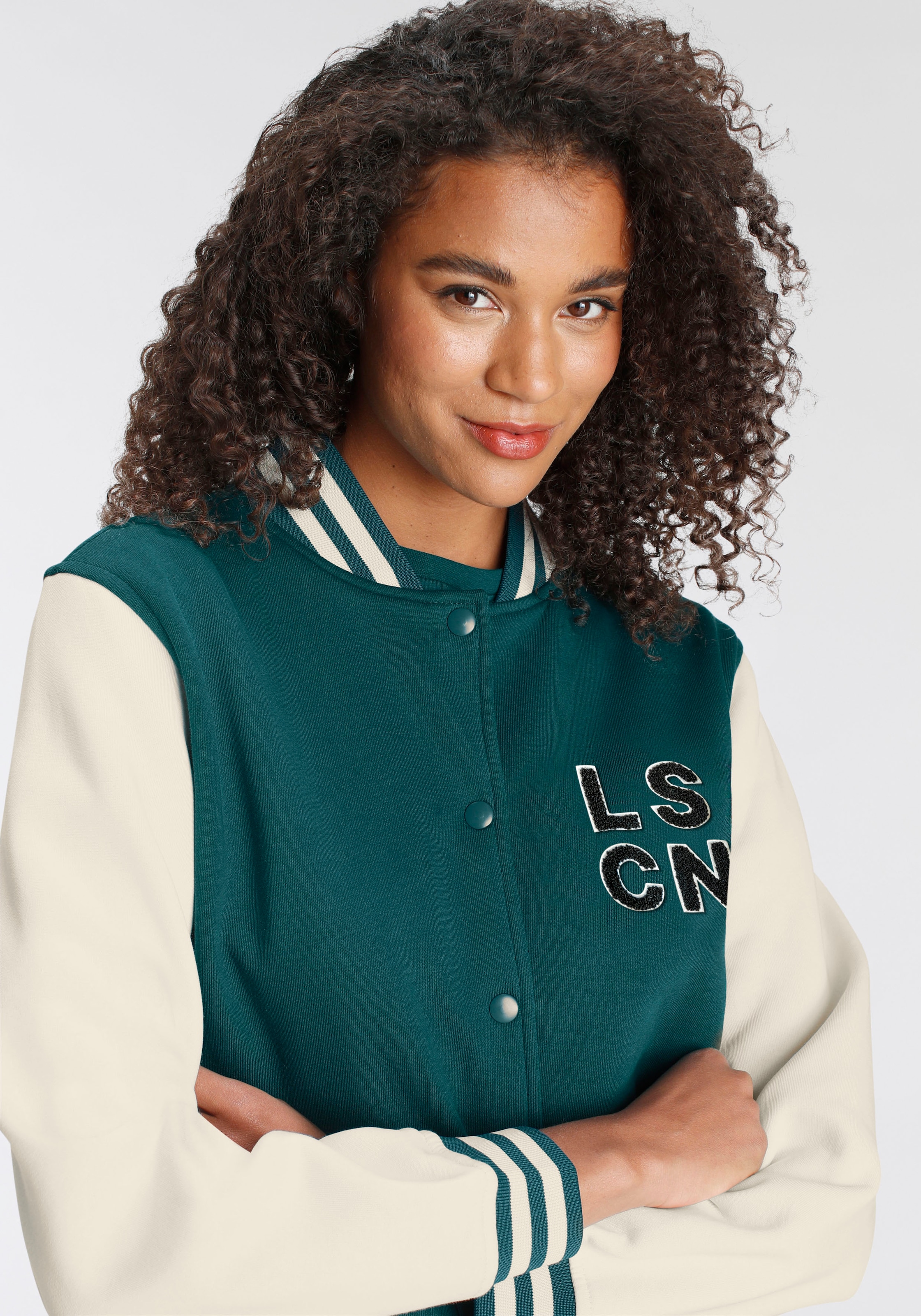 LSCN by LASCANA Sweatjacke, im College Stil, Loungeanzug