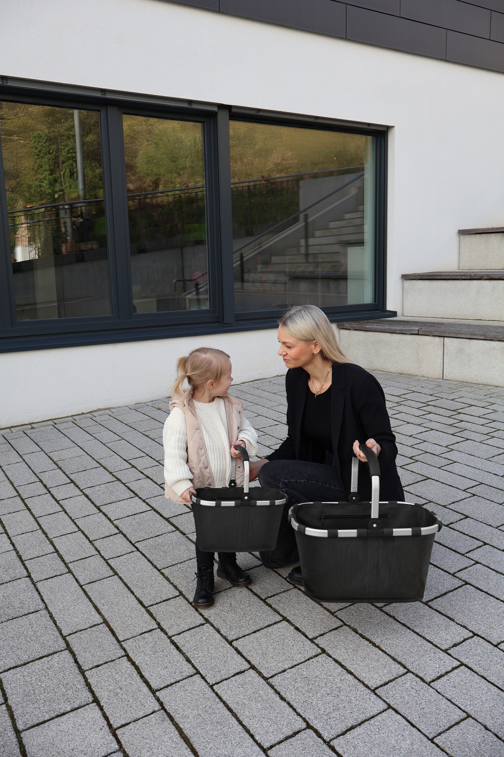 REISENTHEL® Einkaufskorb »carrybag« Standfüße, ummantelter Griff zum Umklappen, Innentasche Reißverschluss