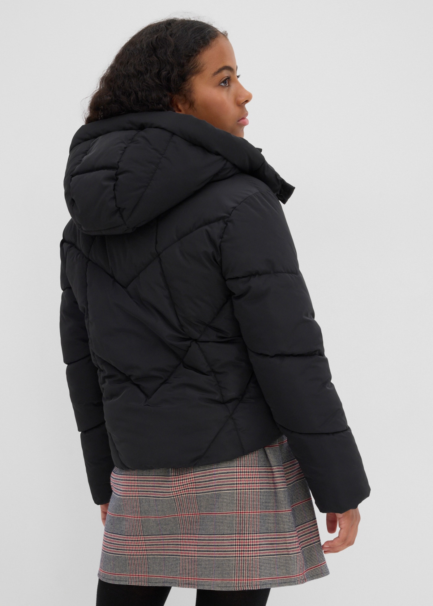 bonprix Winterjacke mit Kapuze, Regular Fit