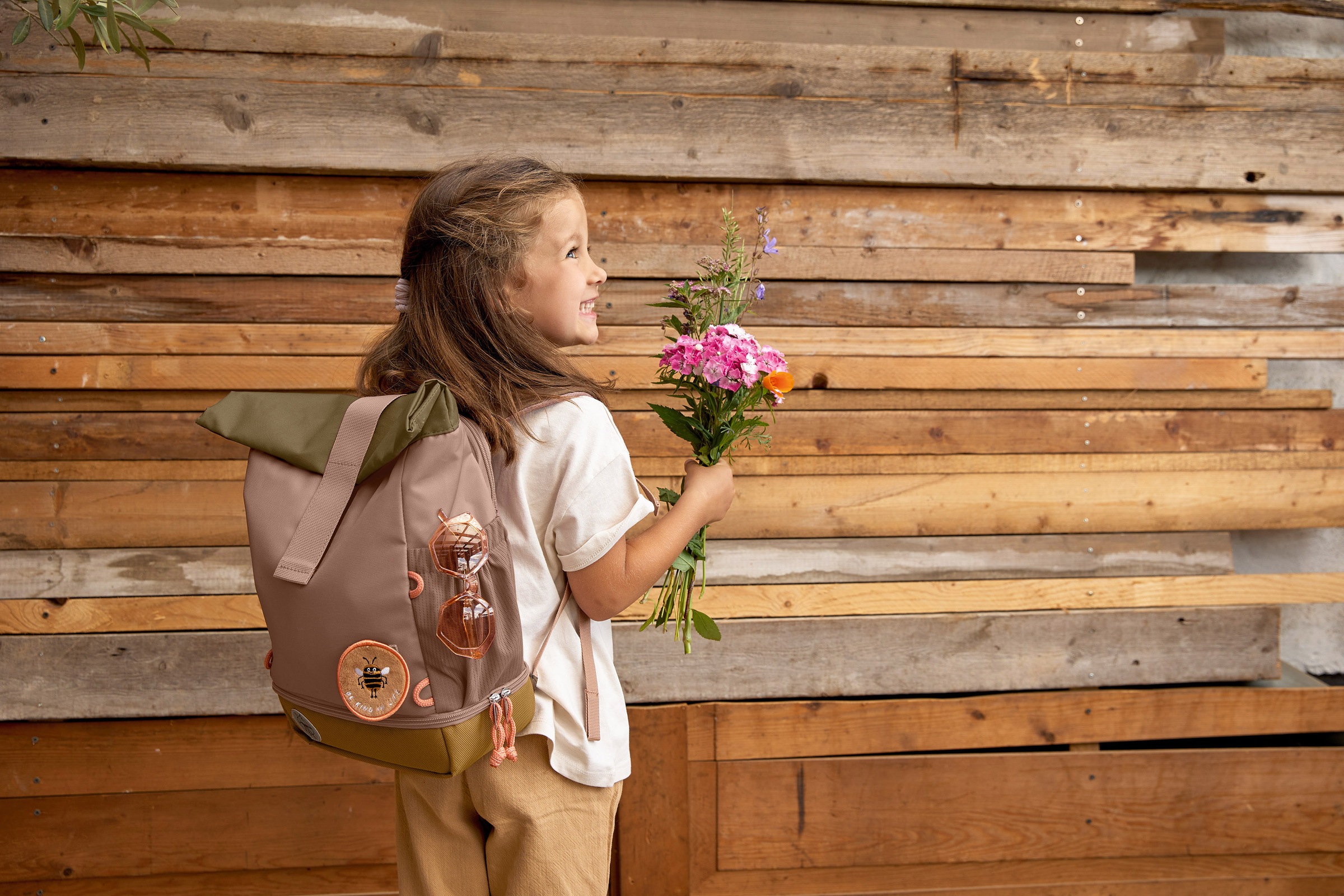 LÄSSIG Kinderrucksack »Nature, Mini Rolltop Backpack, Hazelnut« Reflektoren aus recycelten PET-Flaschen